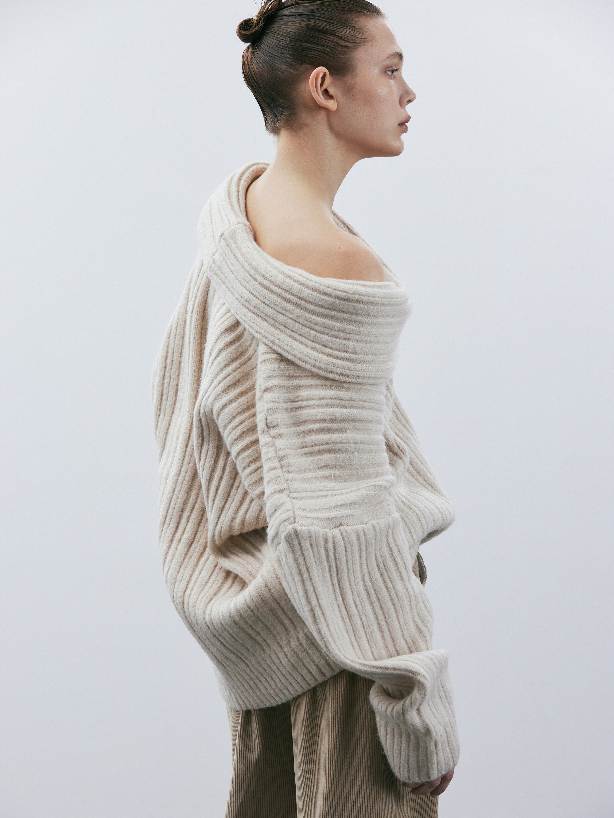 Pre-order) Becca Oversized High Roll Knit Pullover, Birch