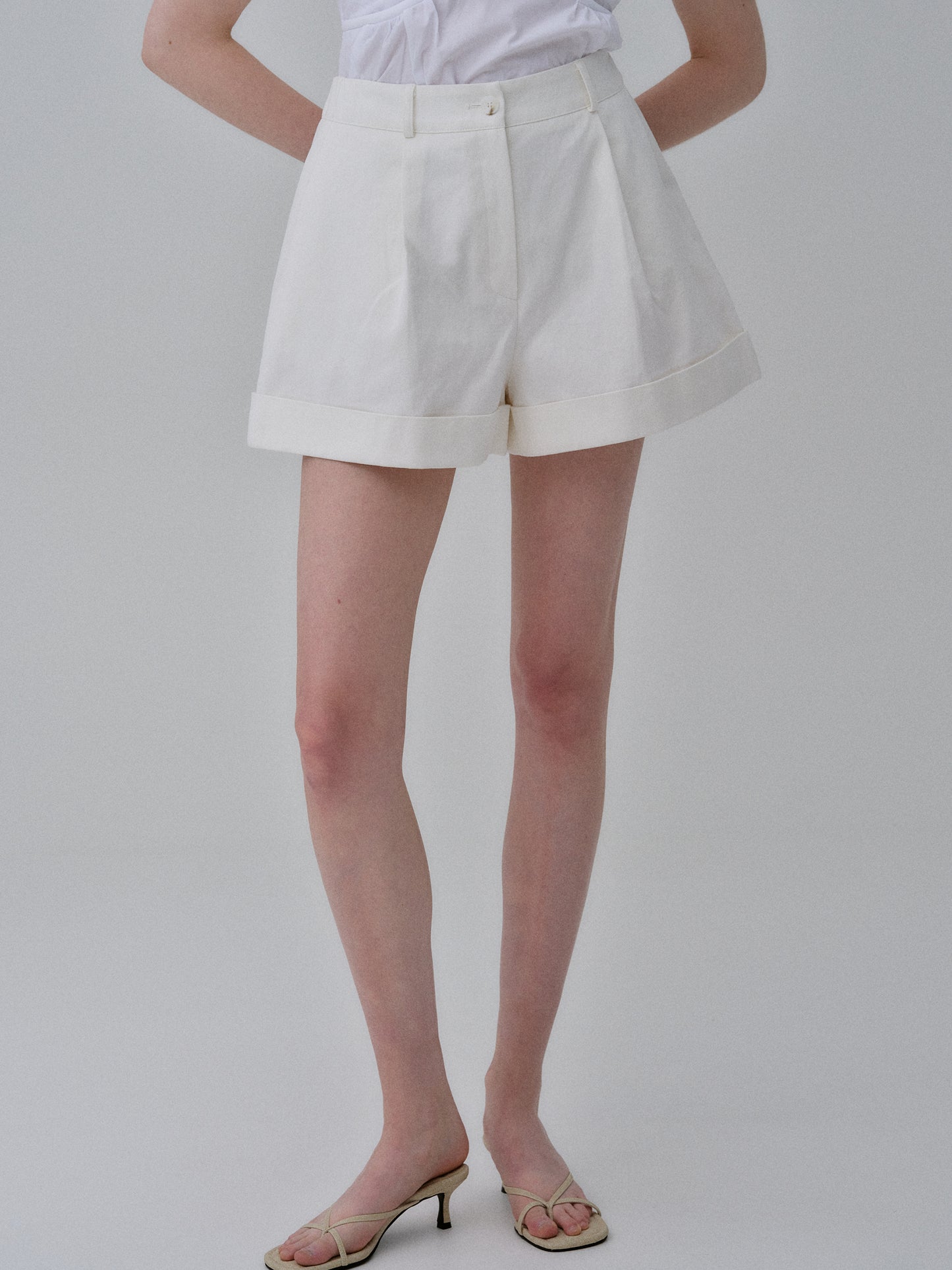 Wide Leg Turn-Up Shorts, Ivory