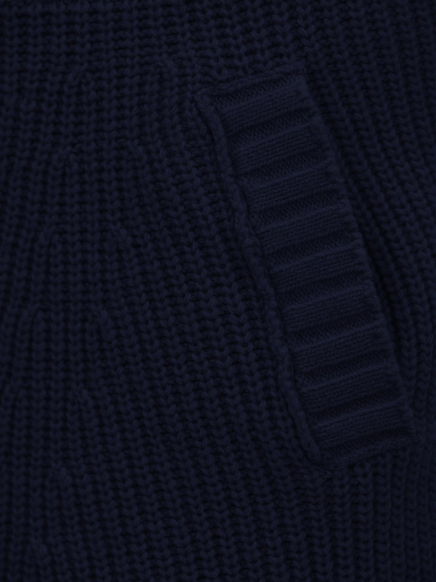 High-Rise Knitted Bermuda, Navy
