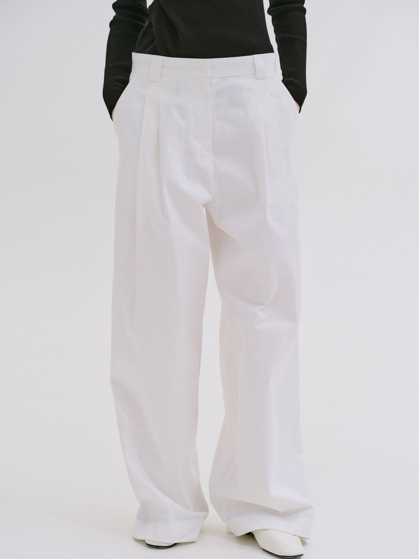 Pleated Cotton Twill Trousers, White