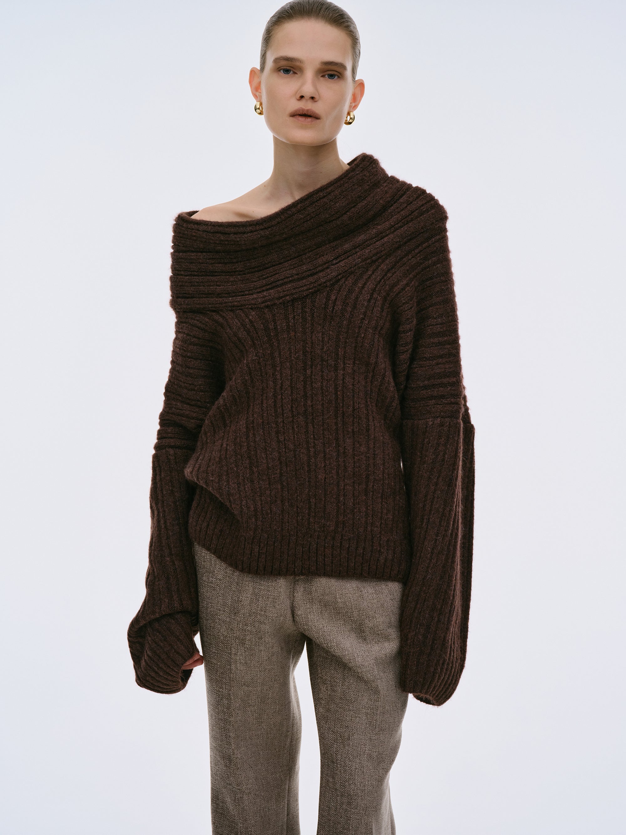 (Preorder) Becca Oversized High Roll Knit Pullover, Chocolate