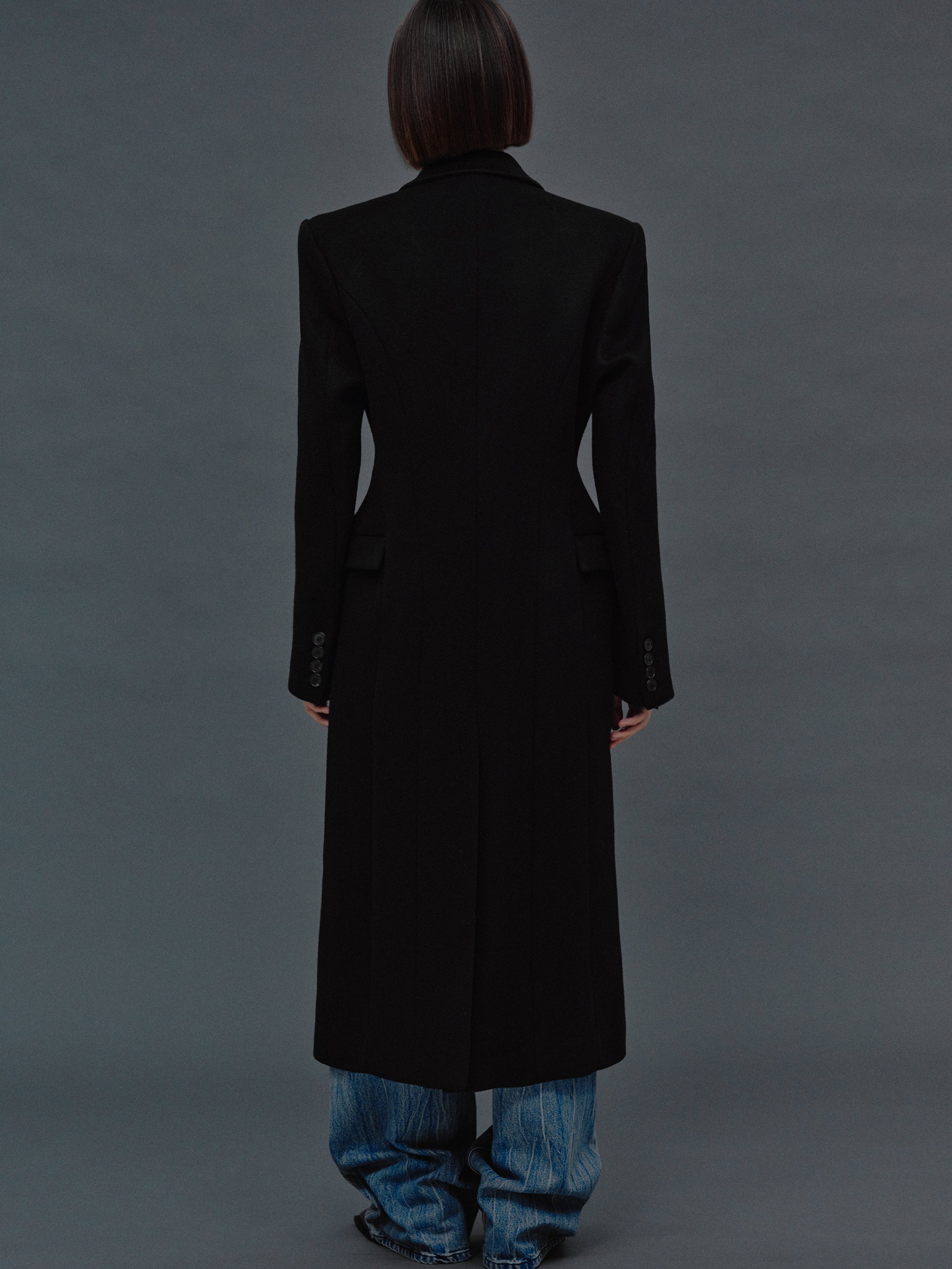 Holin Hourglass Coat, Black