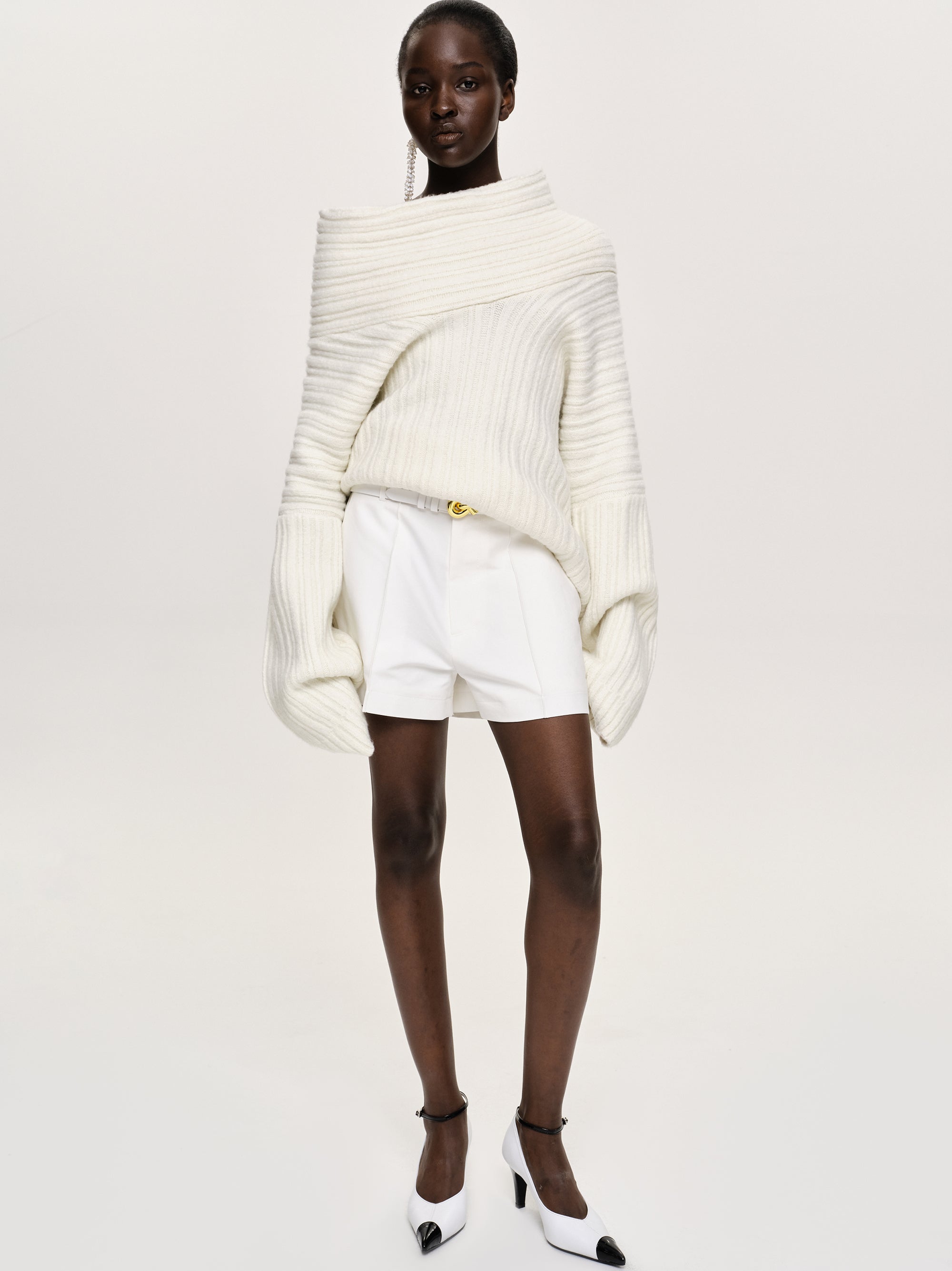 ★関税/送料込★Theairtown★boa hole knit warmer top THEAIRTOWN】boa hole knit warmer top☆追跡可 (THEAIRTOWN/T