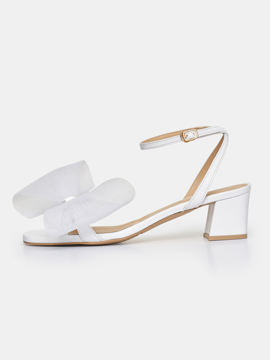 Apogeo Tulle Bow Sandals, White