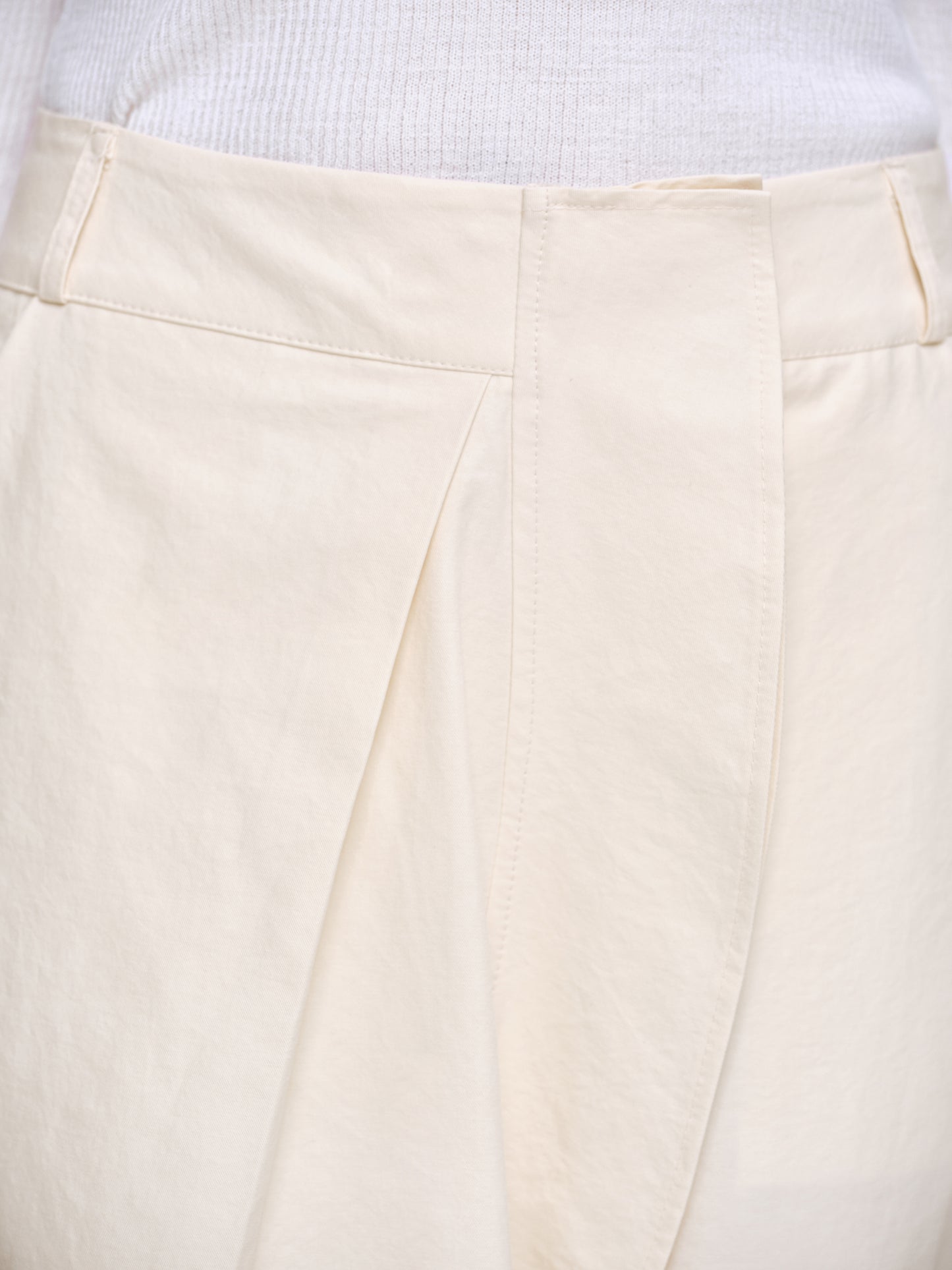 Wrapped Cotton Shorts, Almond