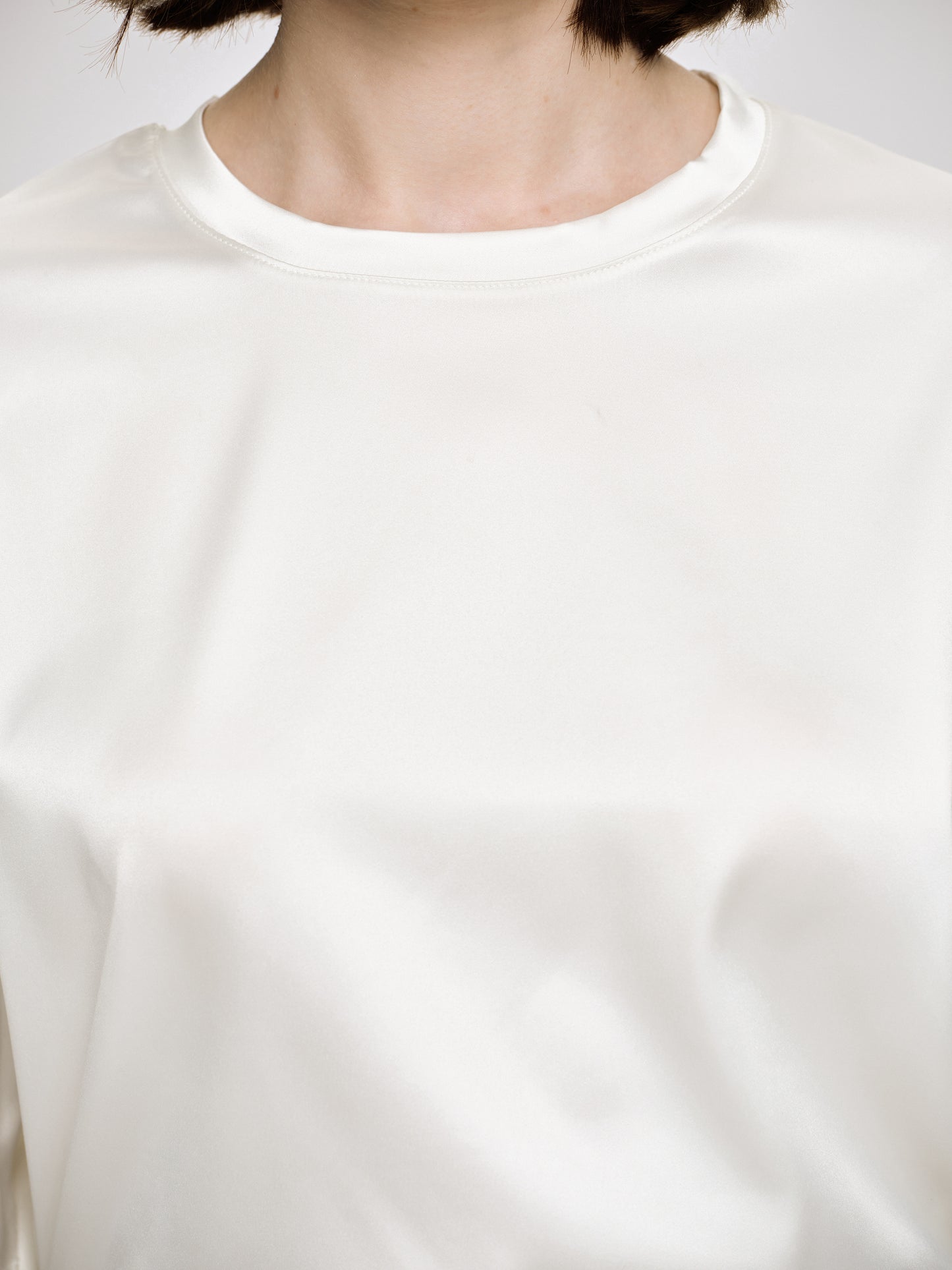 (Pre-order) Silky Satin T-Shirt, White