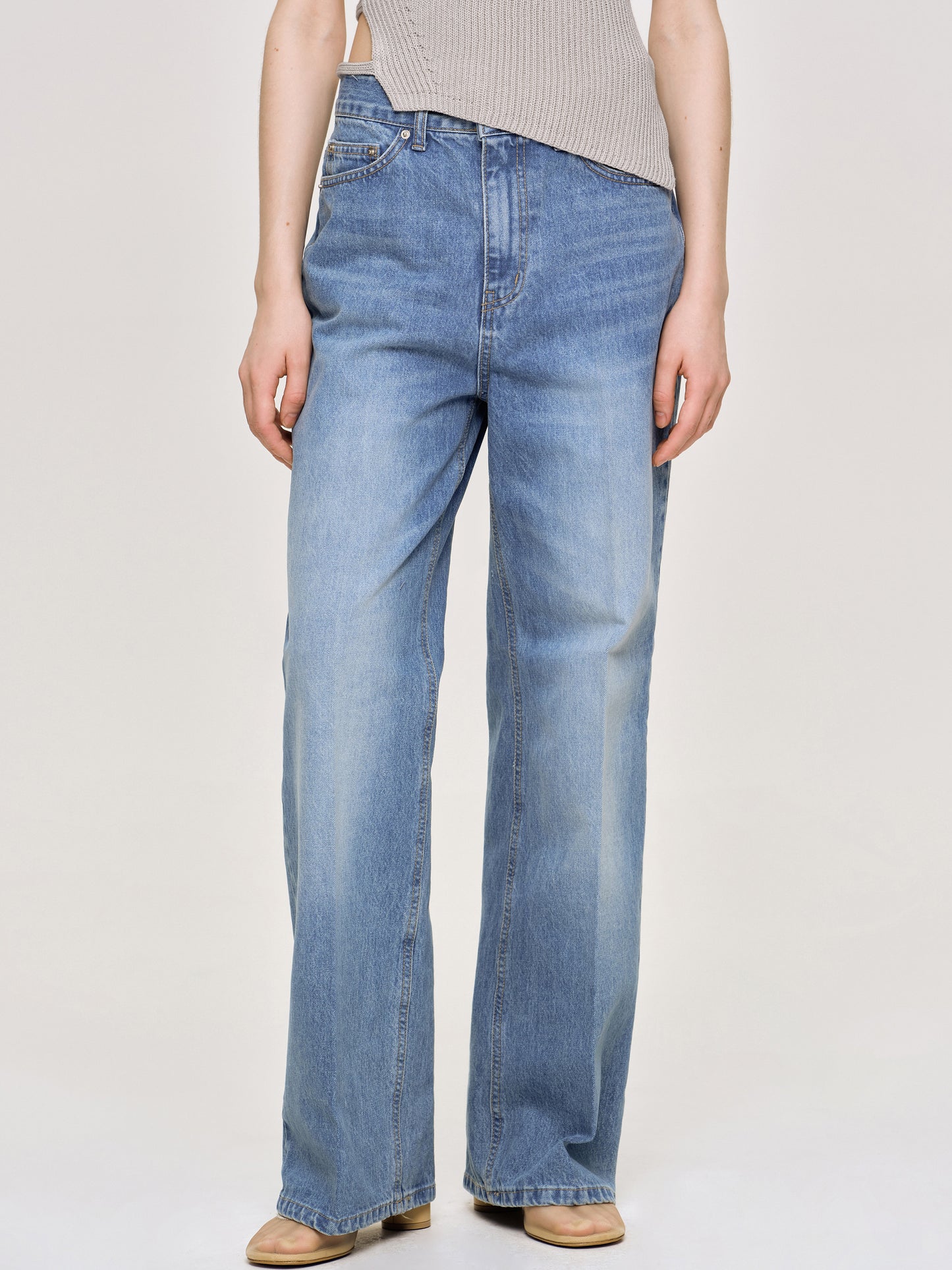 Relaxed Straight Jeans, Mid Wash