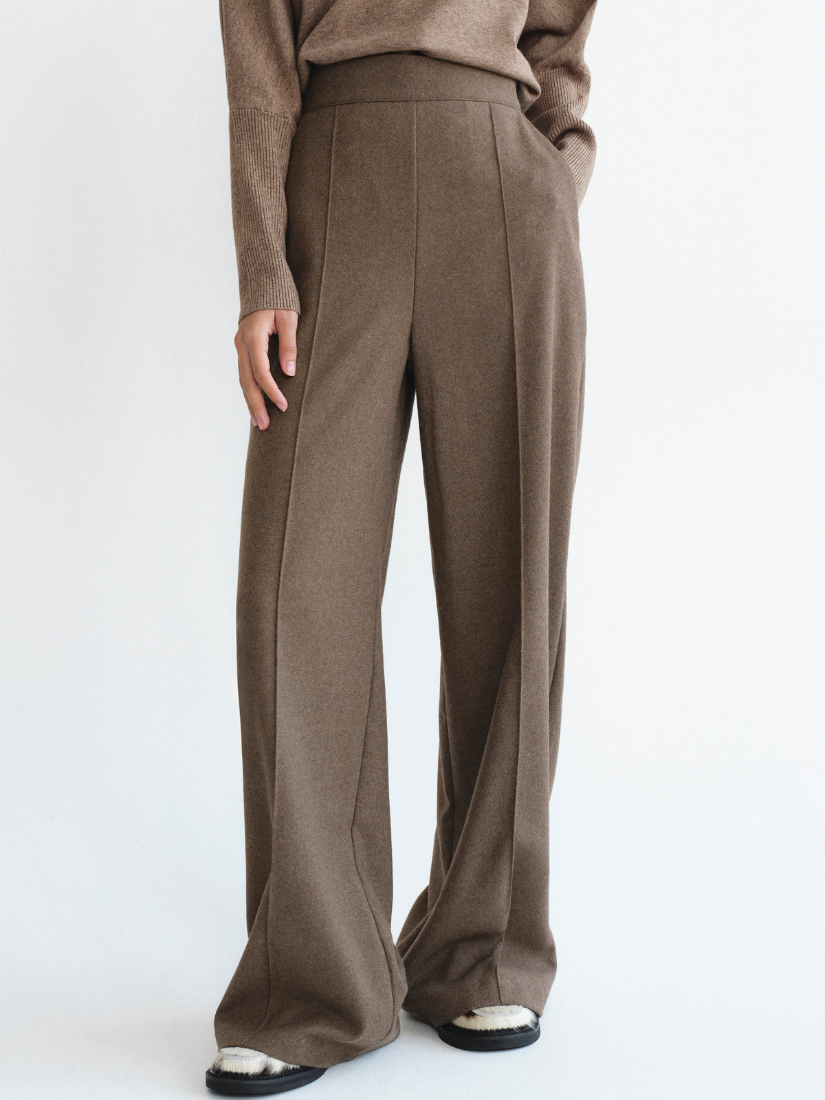 Mesash Creased Long Trousers, Brown