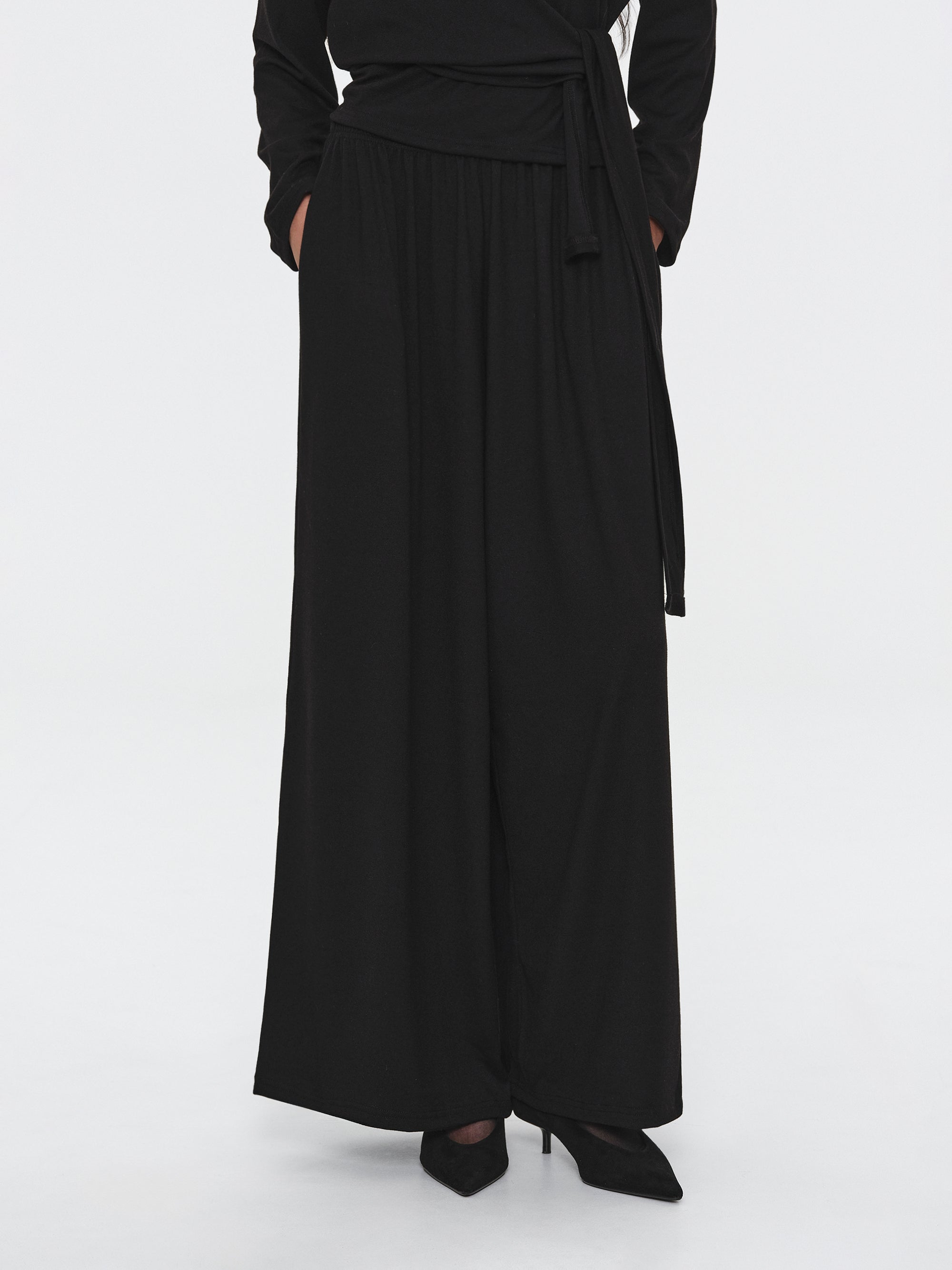 Peached Jersey Lounge Pants, Black