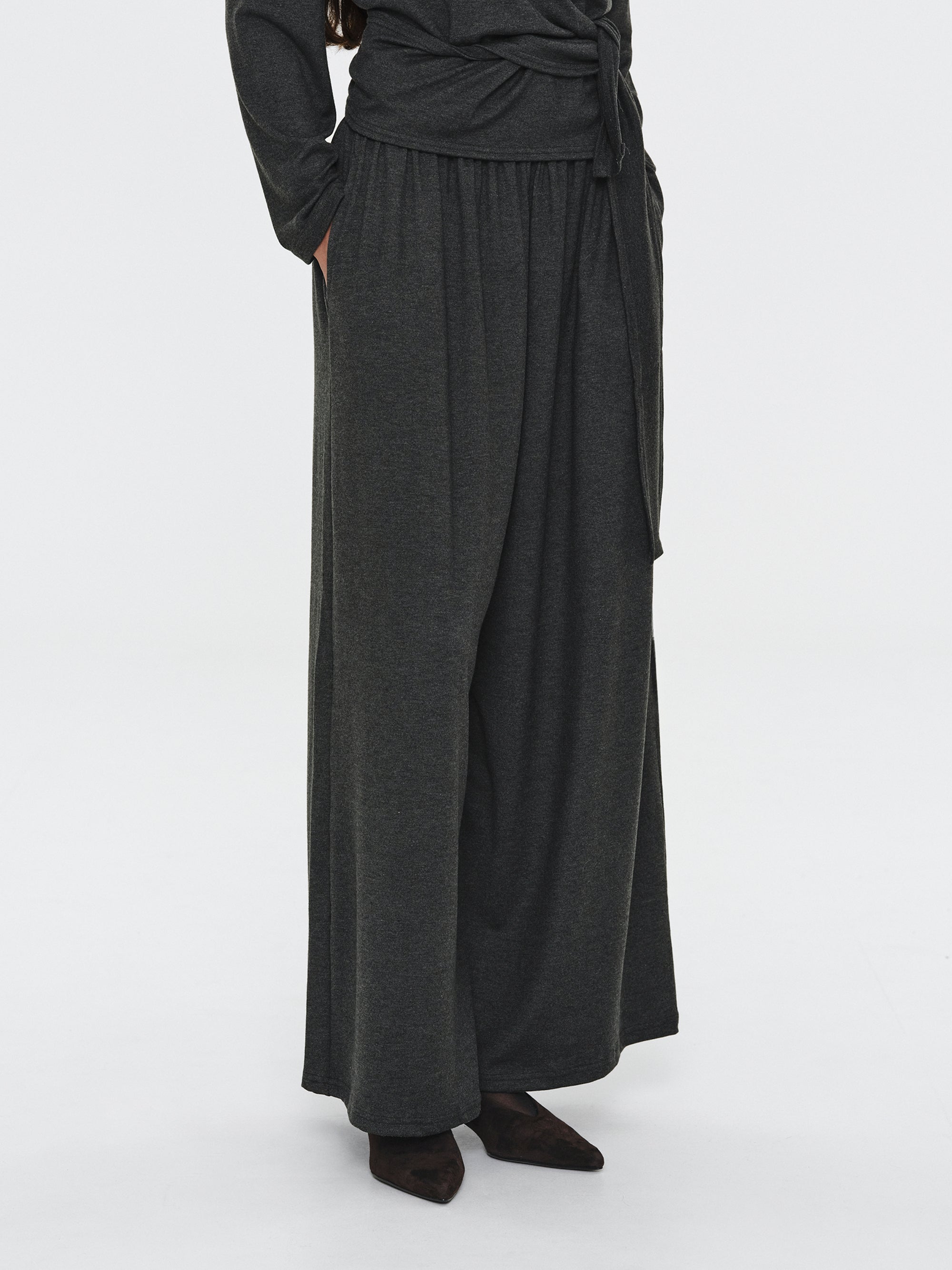 Peached Jersey Lounge Pants, Charcoal