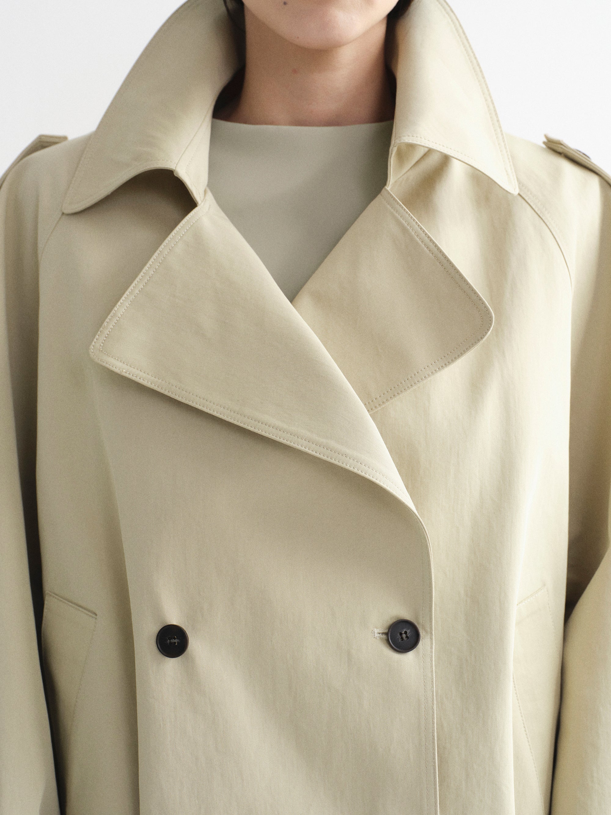 Double-Breasted Short Trench, Beige – SourceUnknown Double-Breasted Short Trench, Beige – SourceUnknown