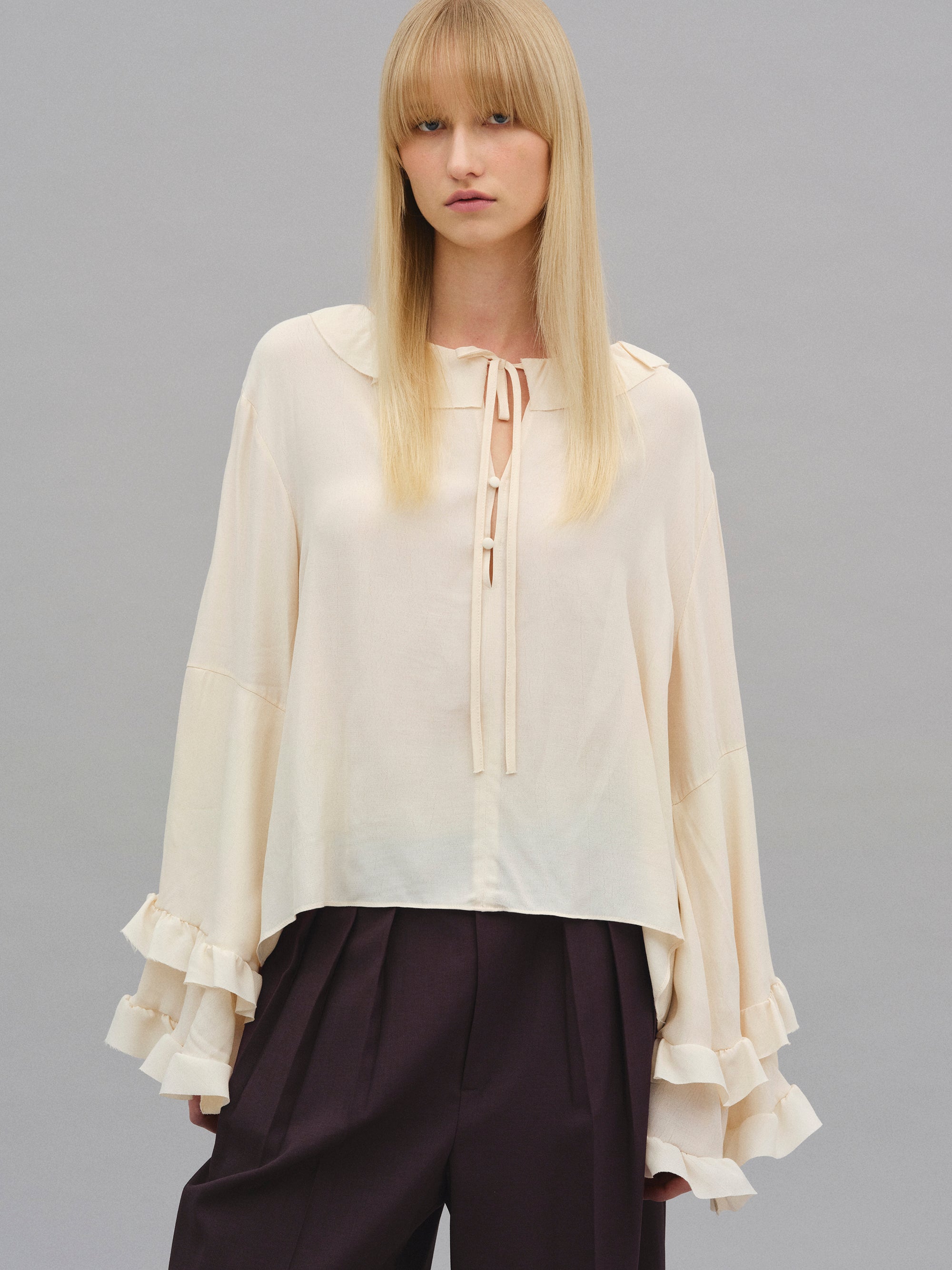 Ruffle Sleeve Fluid Blouse, Ivory – SourceUnknown