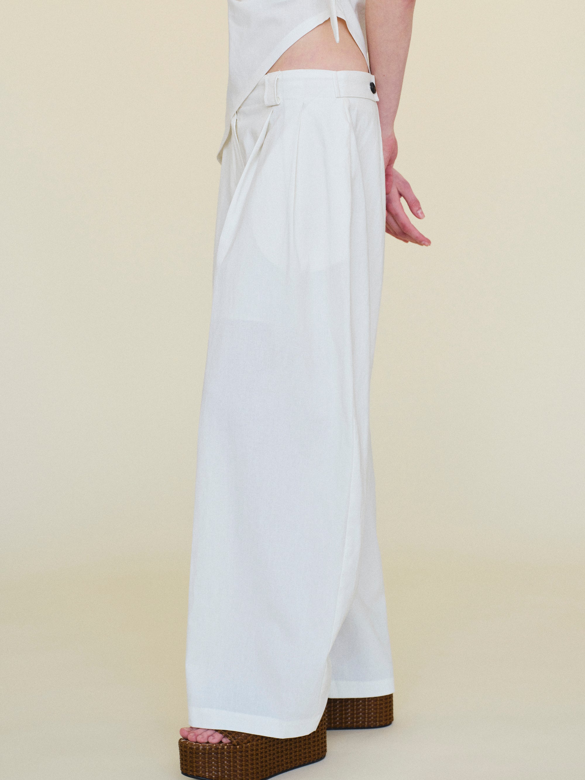 Pleated Pants, White