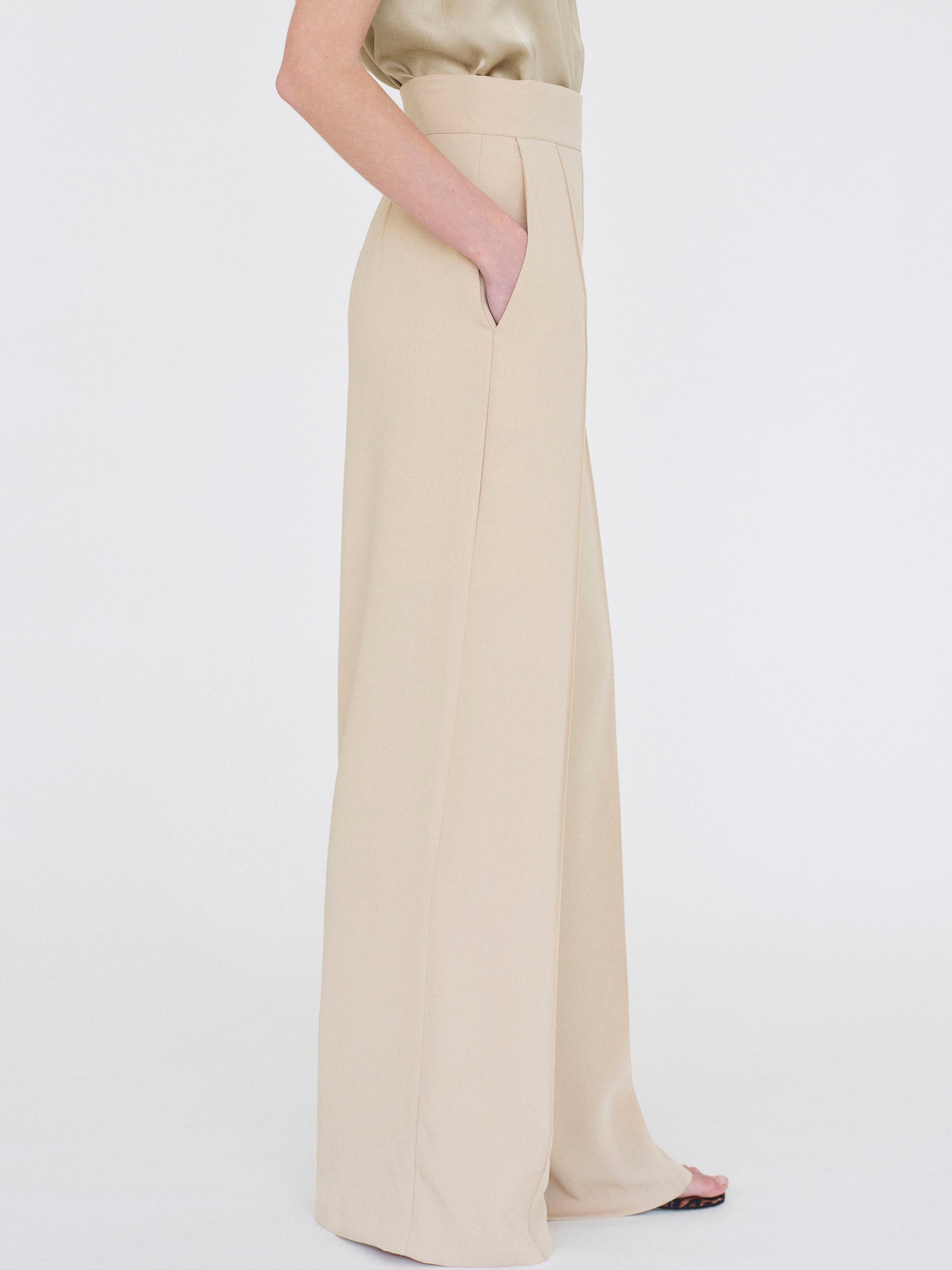 High-Waisted Crepe Pants, Mushroom