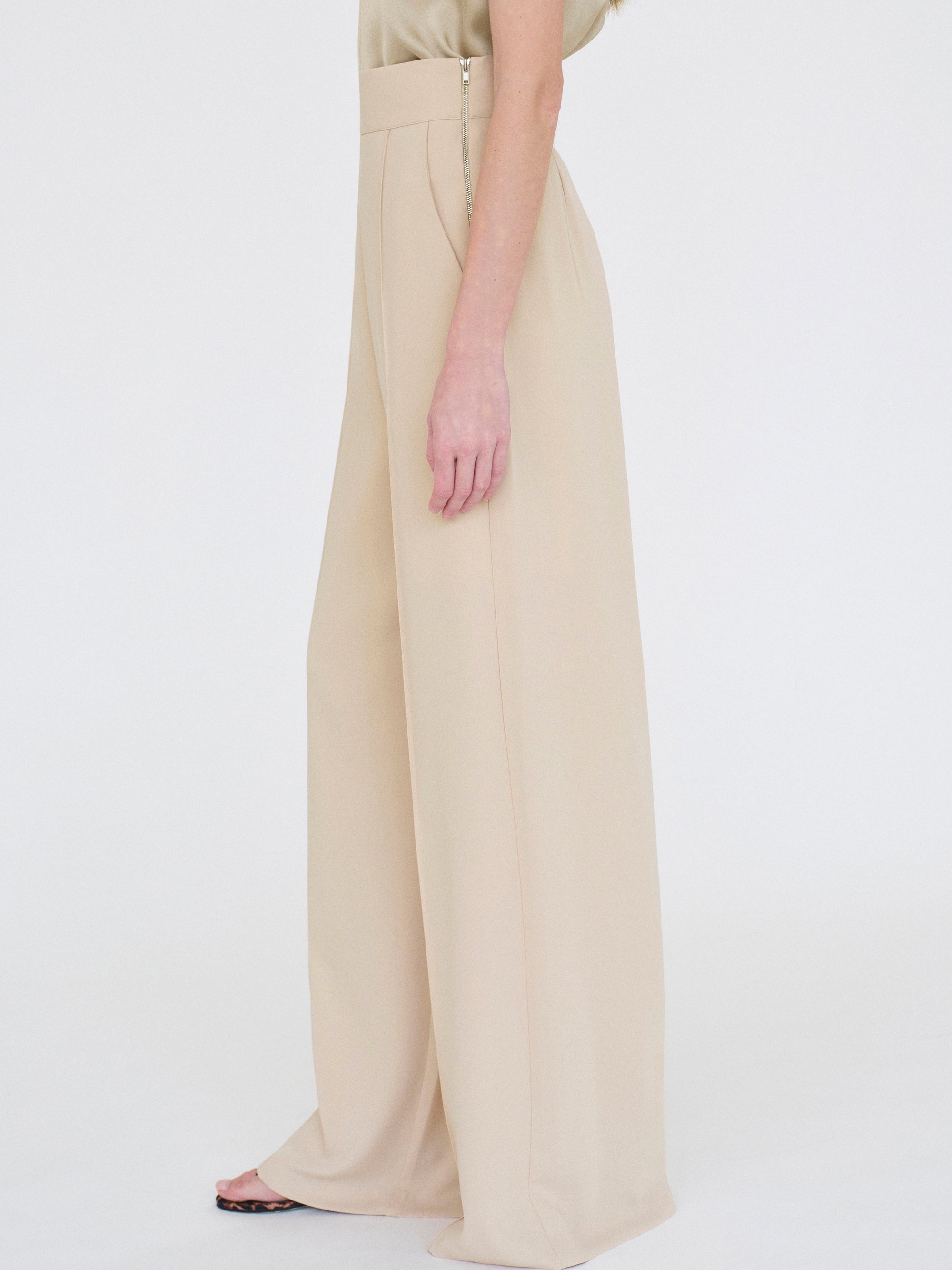 High-Waisted Crepe Pants, Mushroom