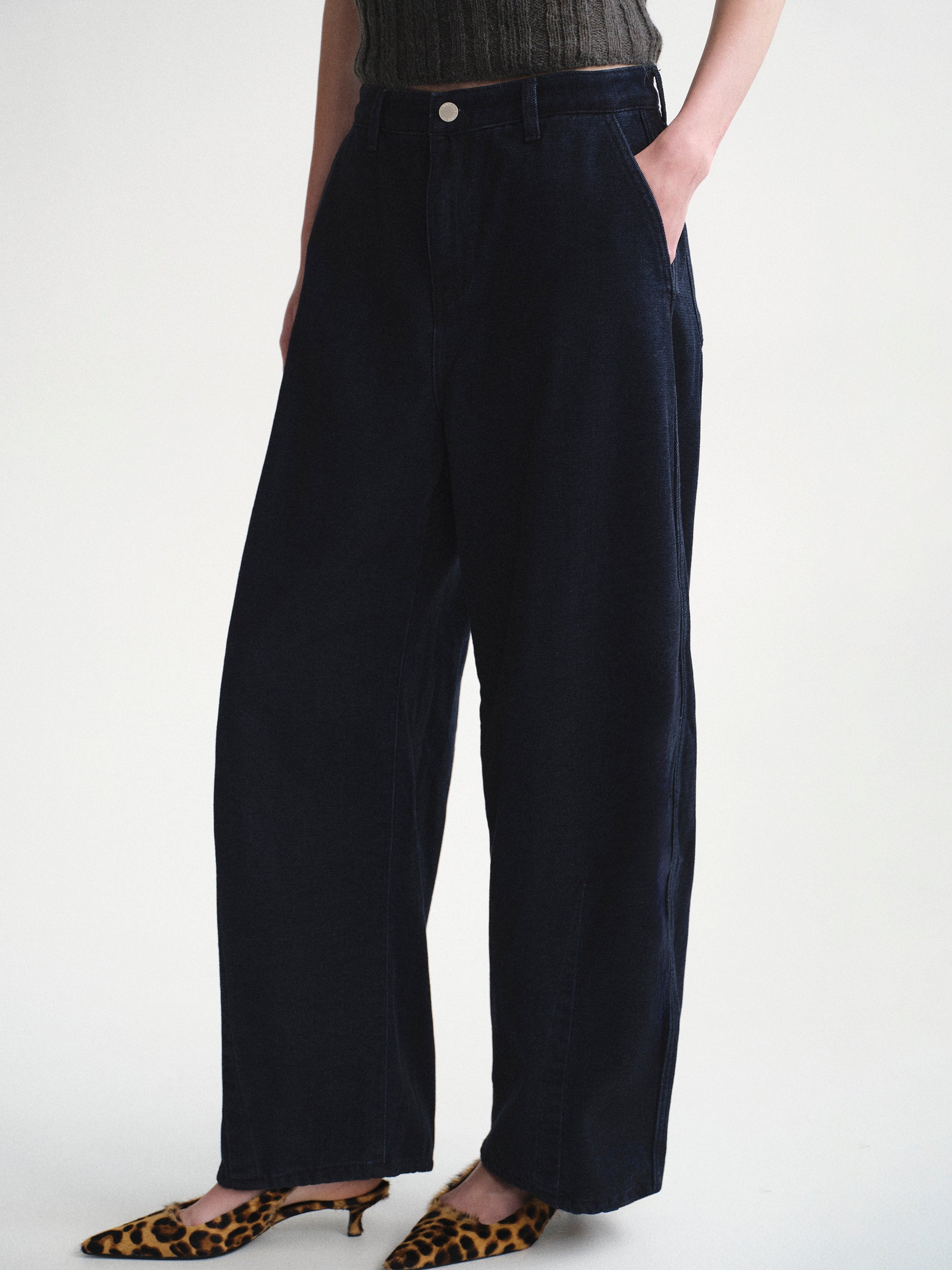 Barrel-Leg Jeans, Blue