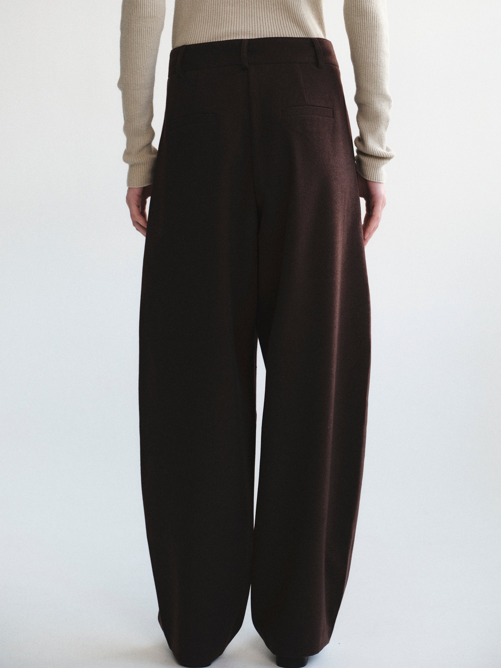 Barrel-Leg Hopsack Trousers, Brown