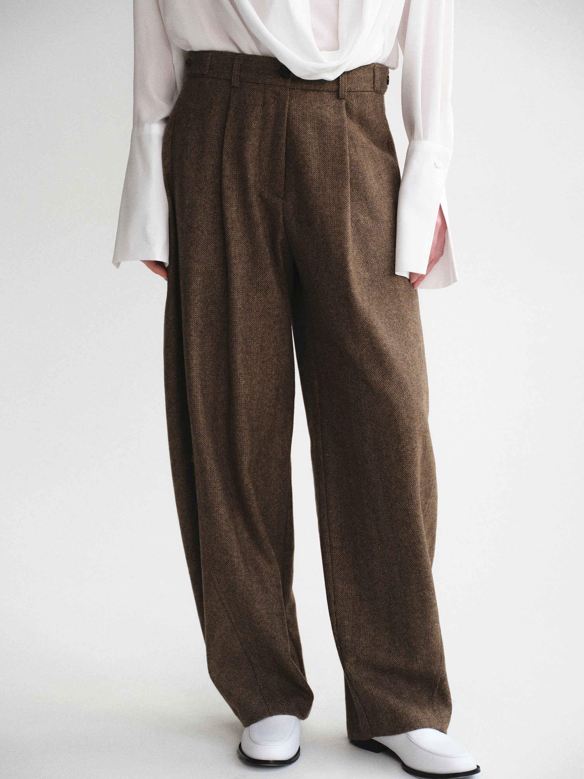 Herringbone Tuck Trousers, Brown