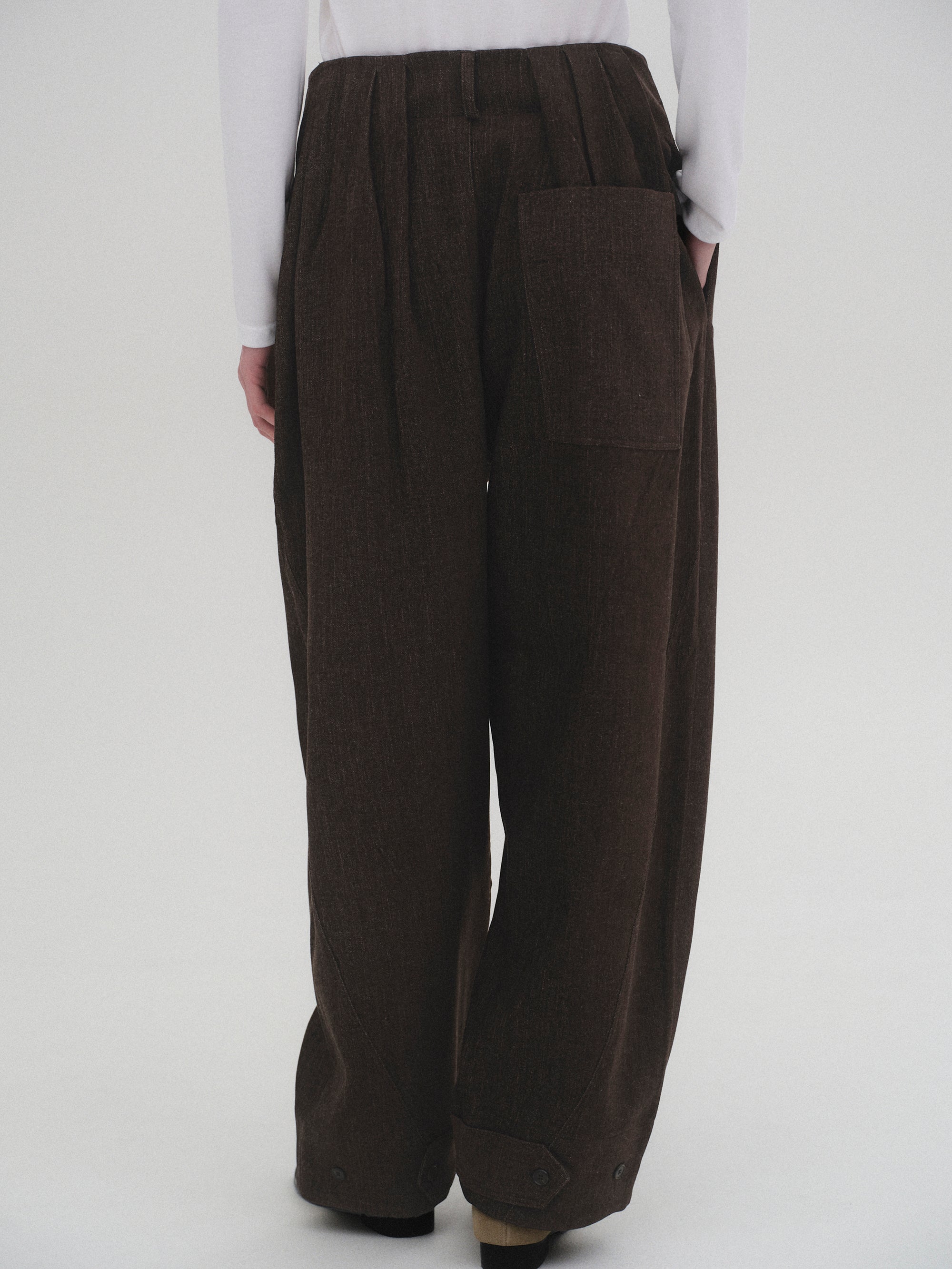 Sculpted Tuck Trousers, Brown