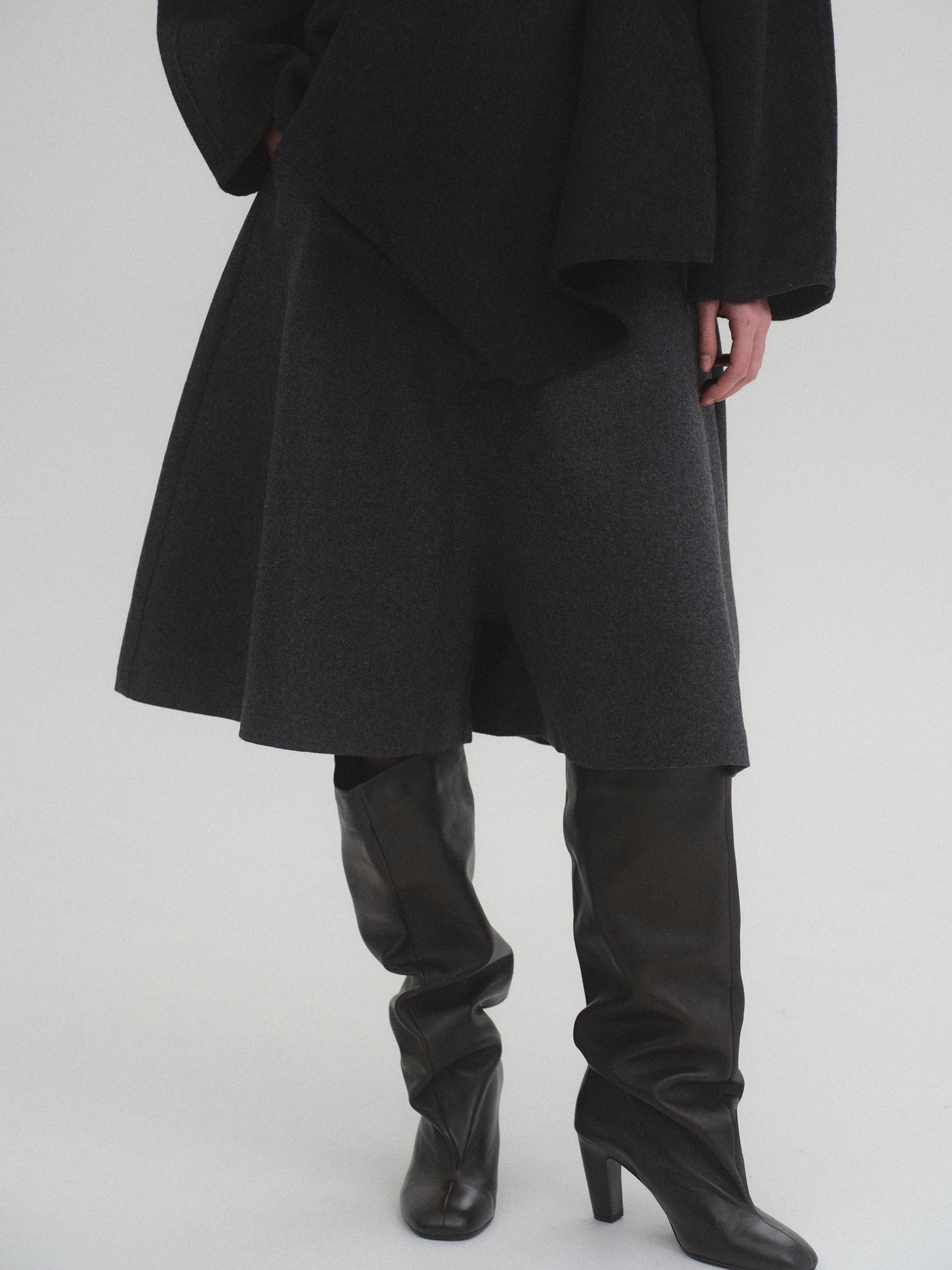 Wide Bermuda Shorts, Charcoal