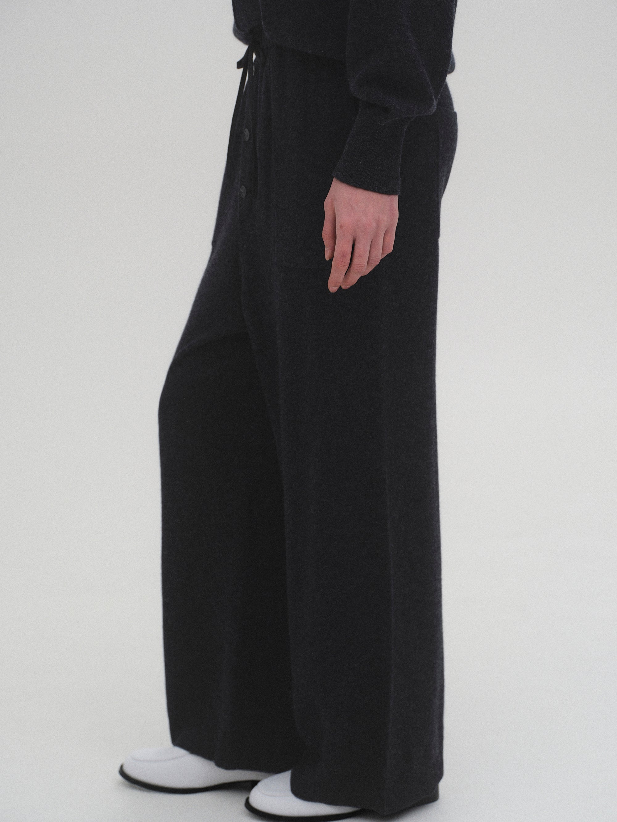 Elastic Waist Wool Pants, Black