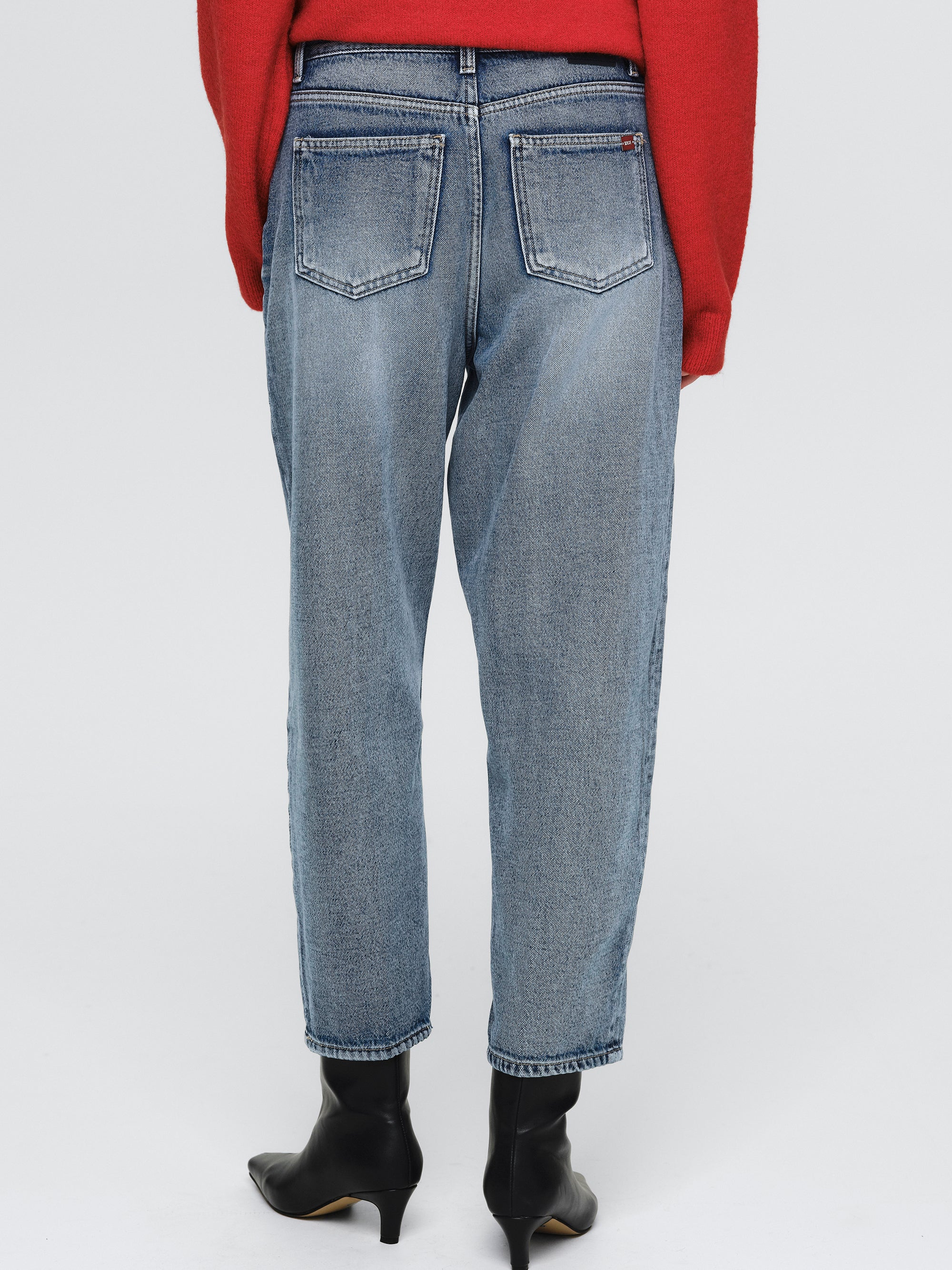 Washed Mom Fit Jeans, Blue