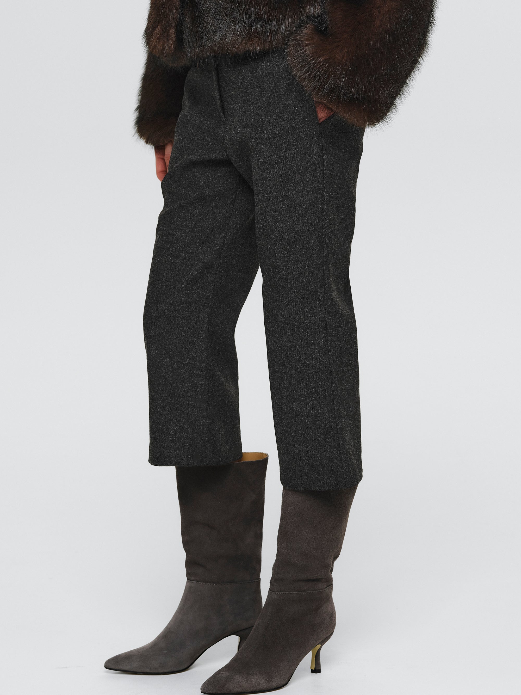 Wool-Blend Knee Pants, Brown