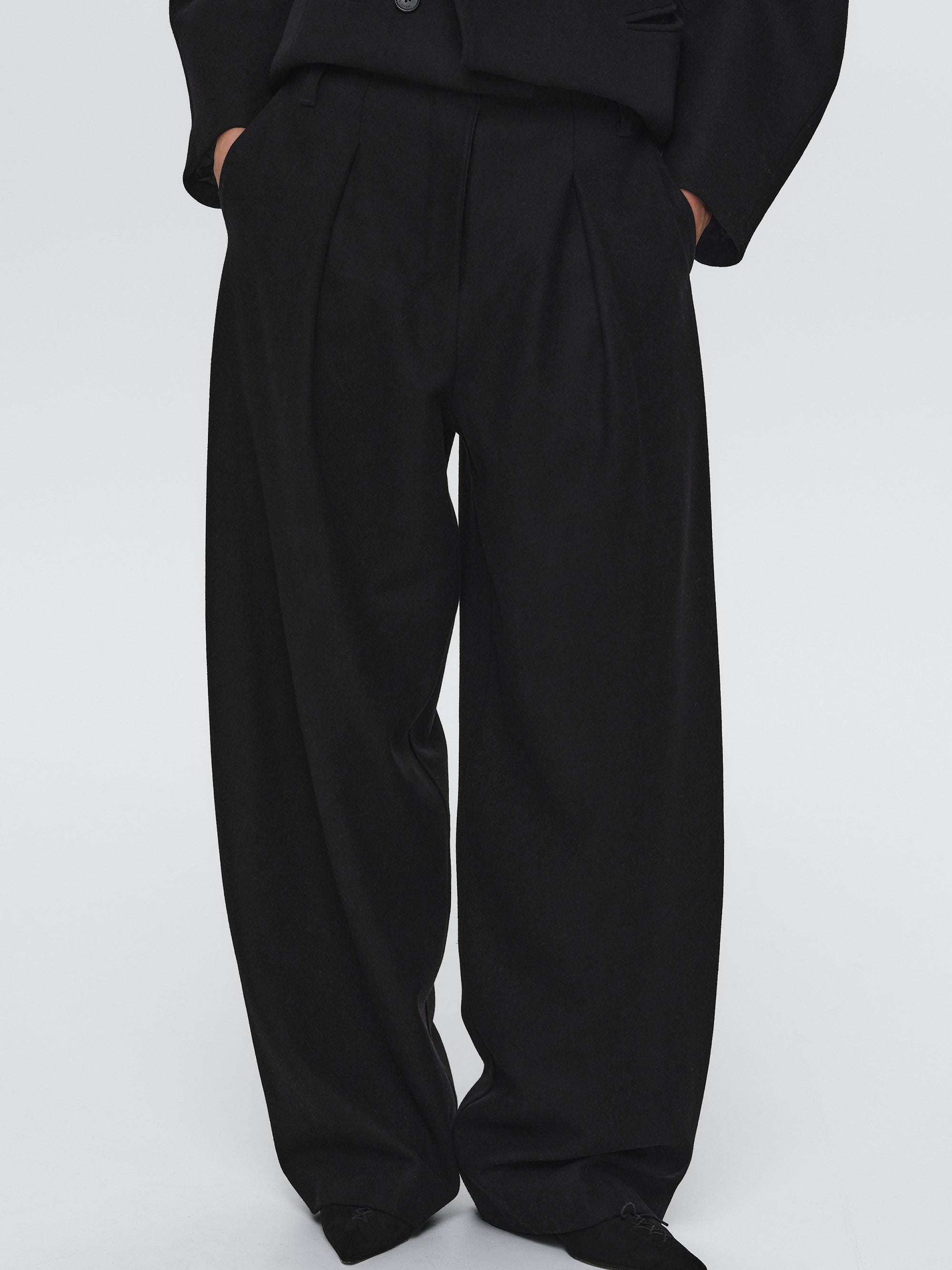 Curved Wool Felt Trousers, Black