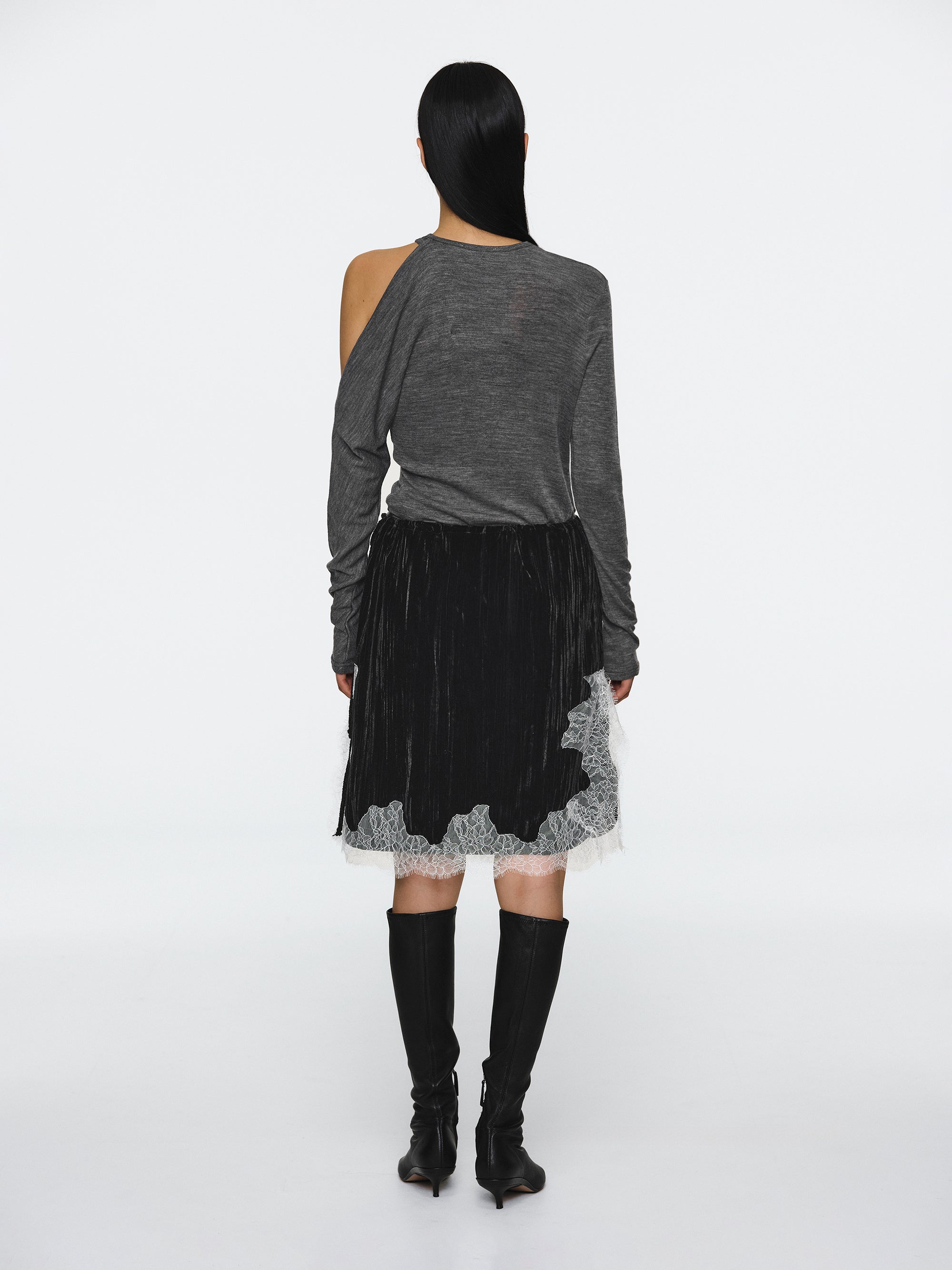 Lace-Trimmed Velvet Skirt, Black