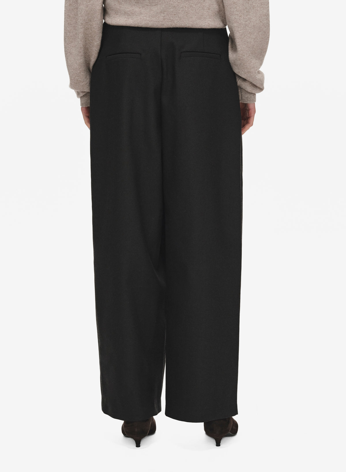 Leiko Pleated Trousers, Black