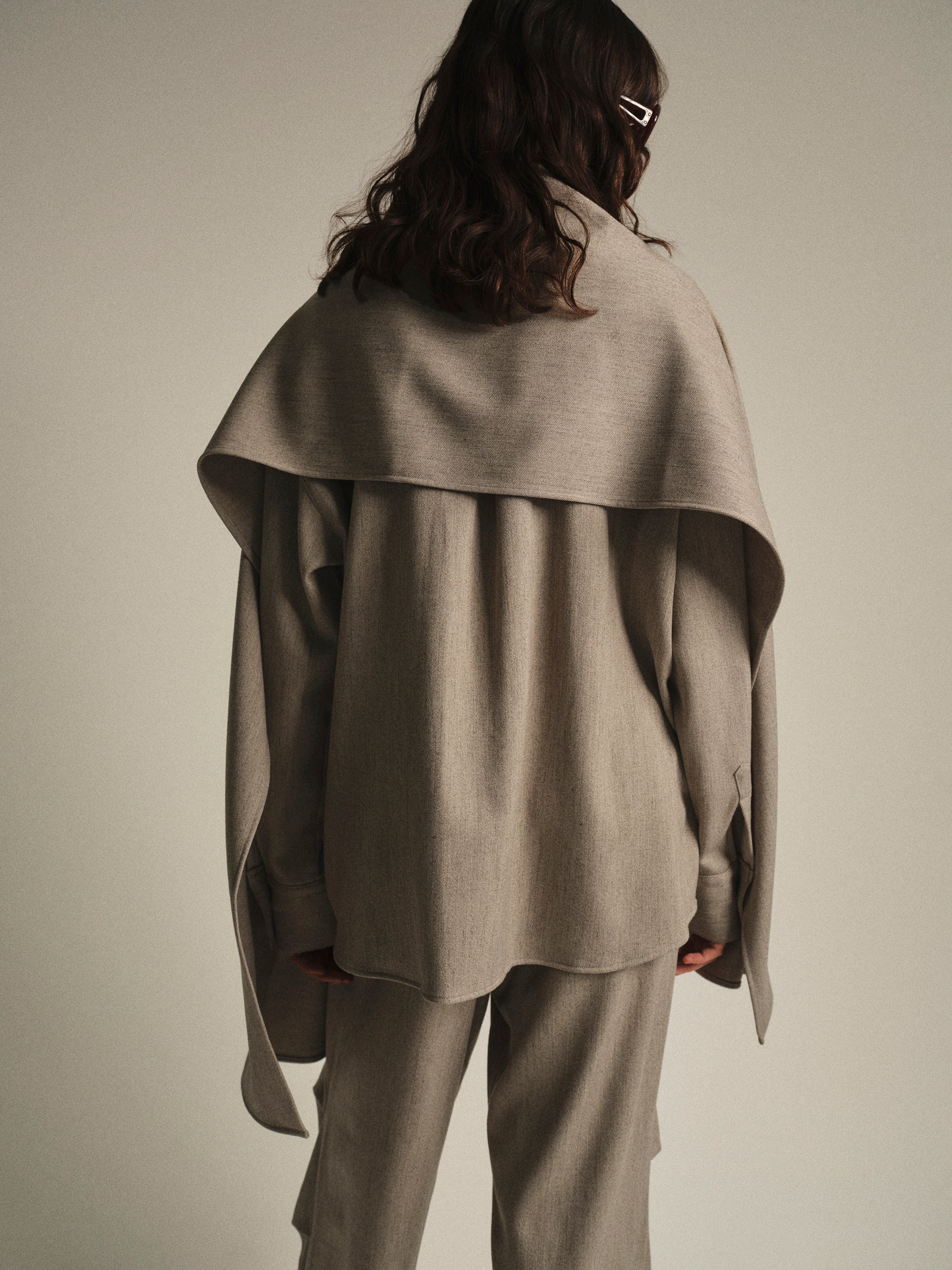 Loter Scarf-Set Button Down Shirt, Beige