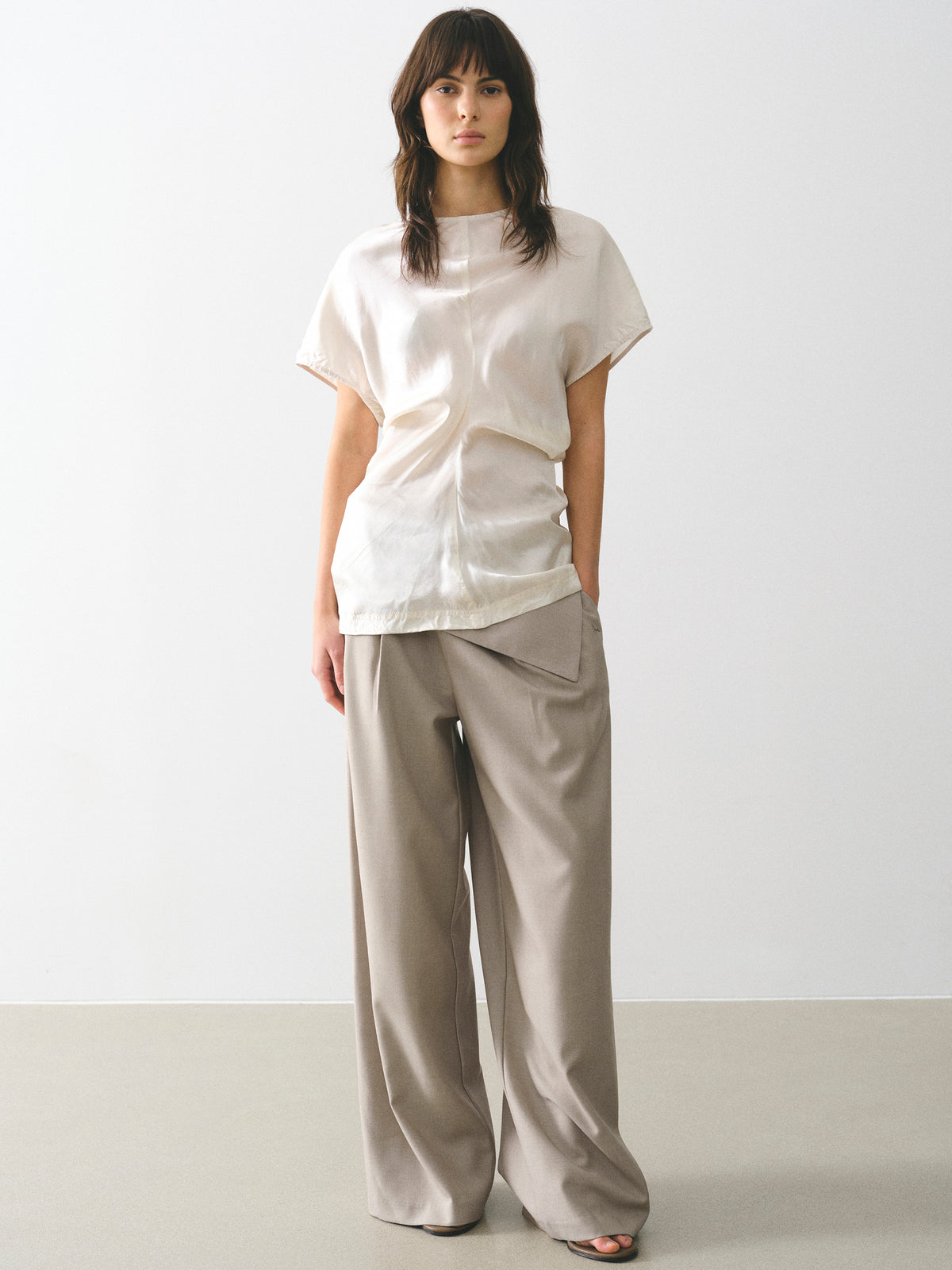 Caliga Slouch Waist Satin Top, Ivory