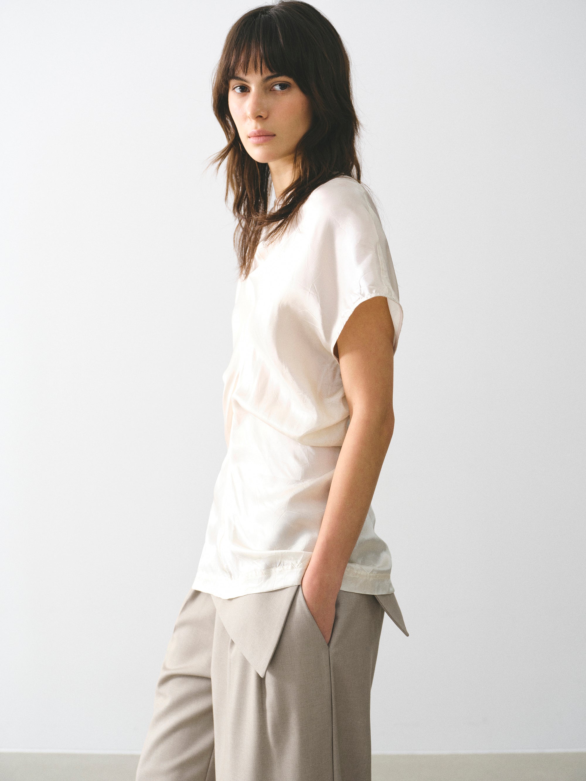 Caliga Slouch Waist Satin Top, Ivory