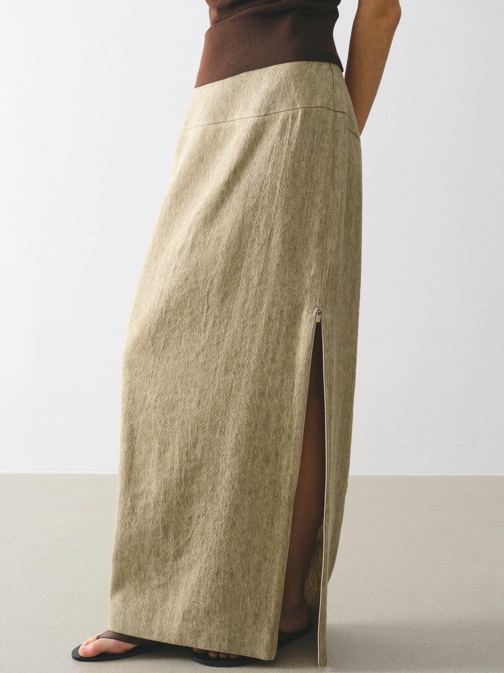 Side-Slit Linen-Blend Skirt, Beige