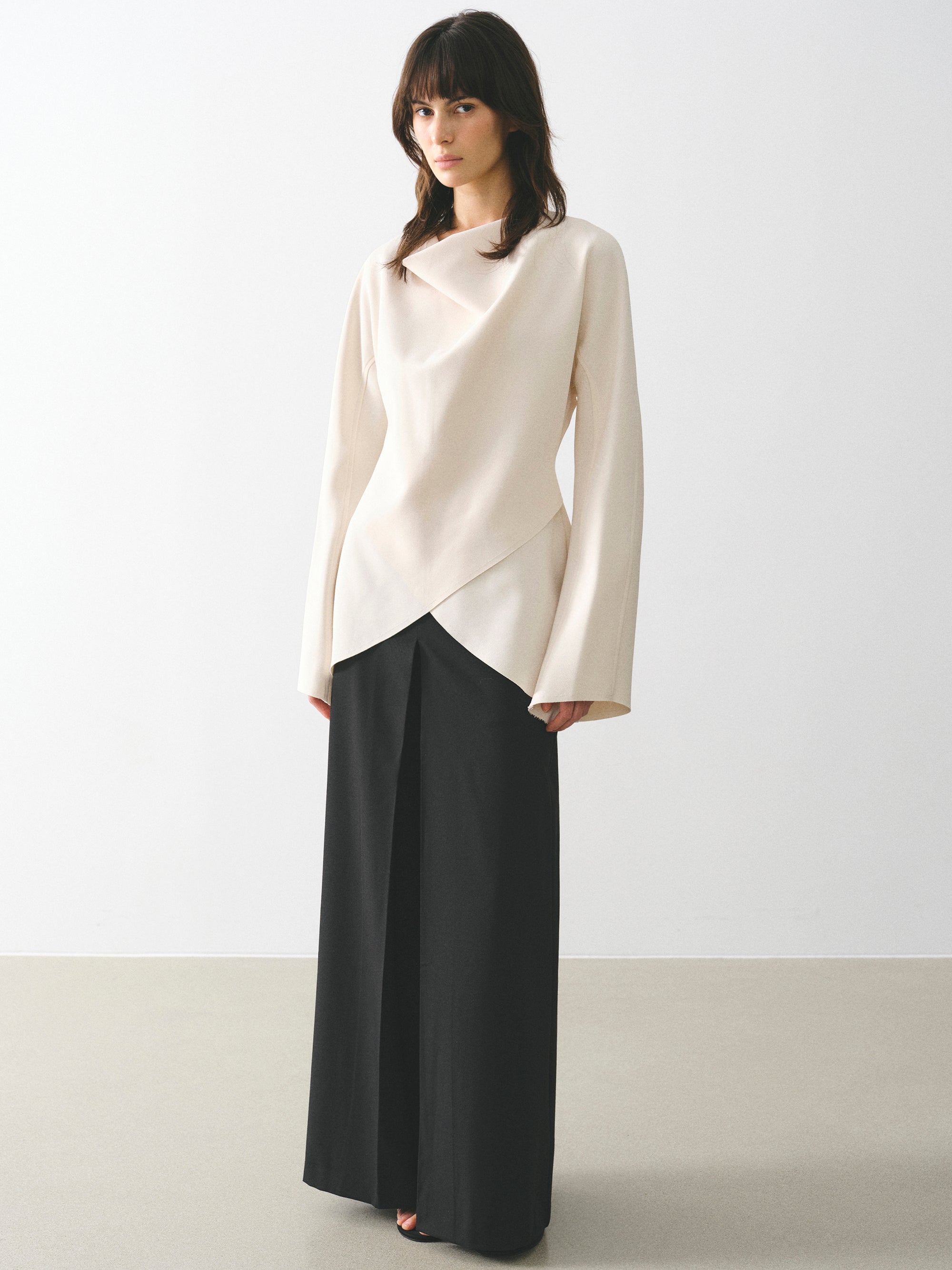 Box-Pleat Wide Trousers, Black