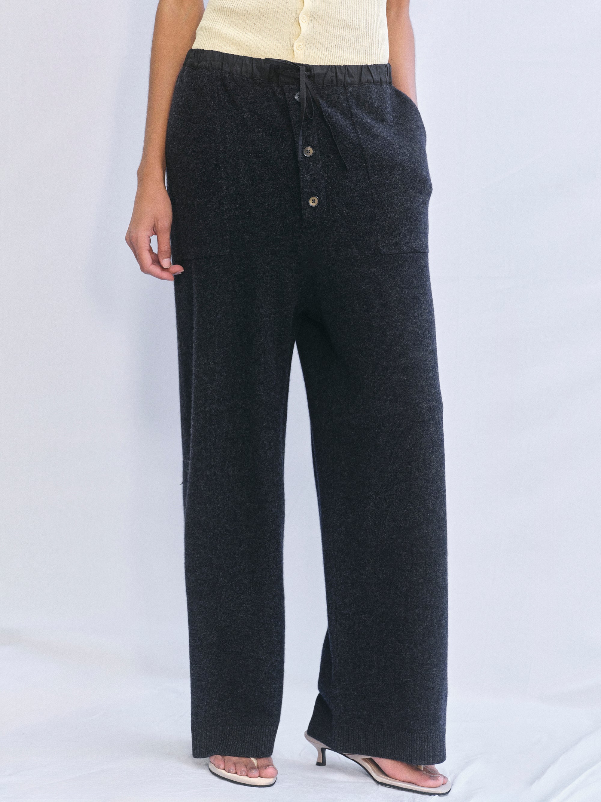 Elastic Waist Wool Pants, Black