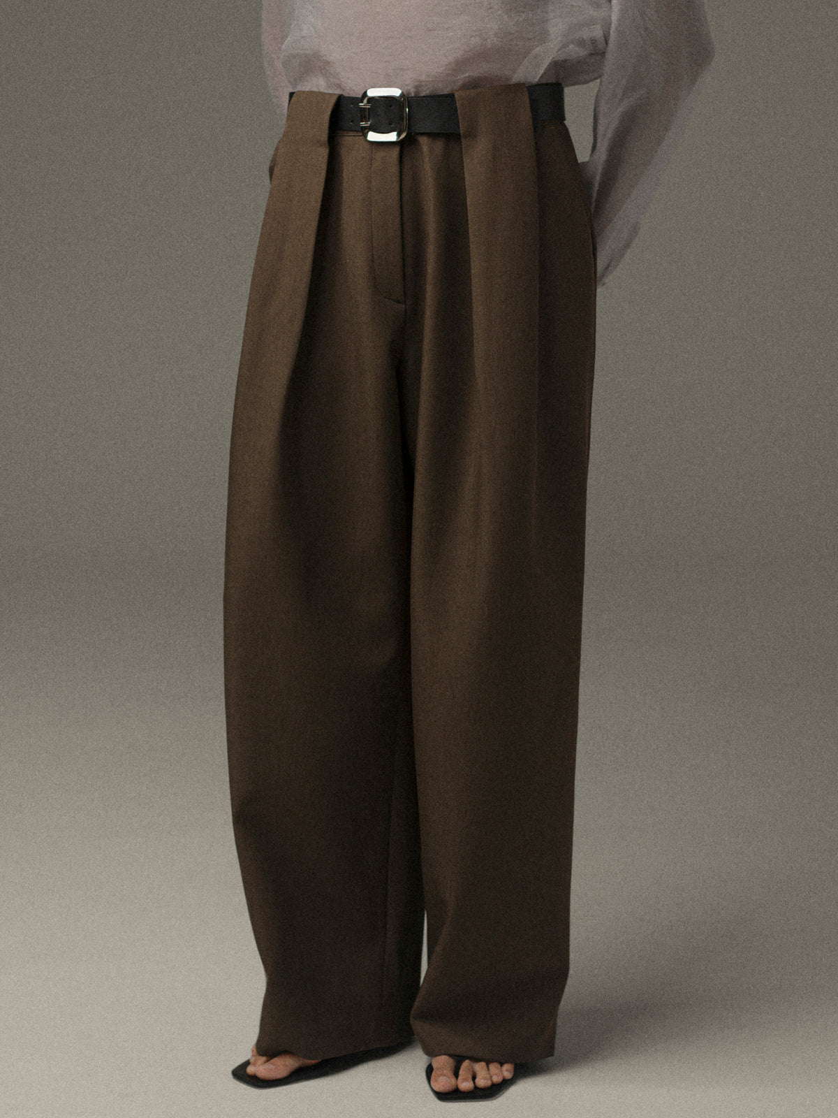 Matteo Belted Tuck Trousers, Brown