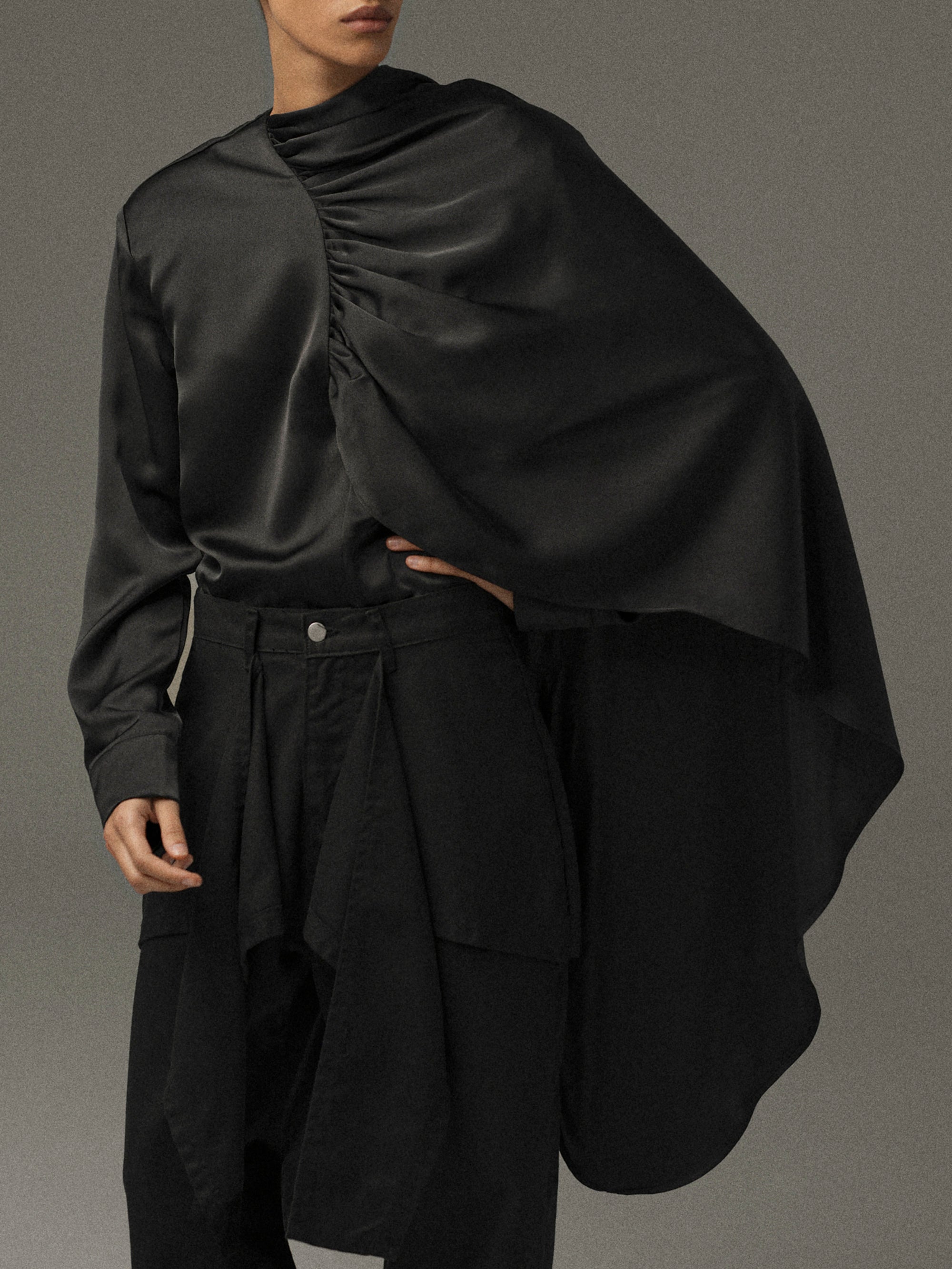 Koa Scarf Satin Blouse, Black