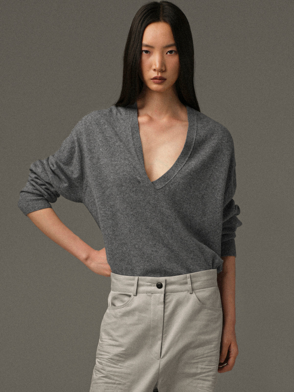 Byrone Half Twist Sweater, Grey