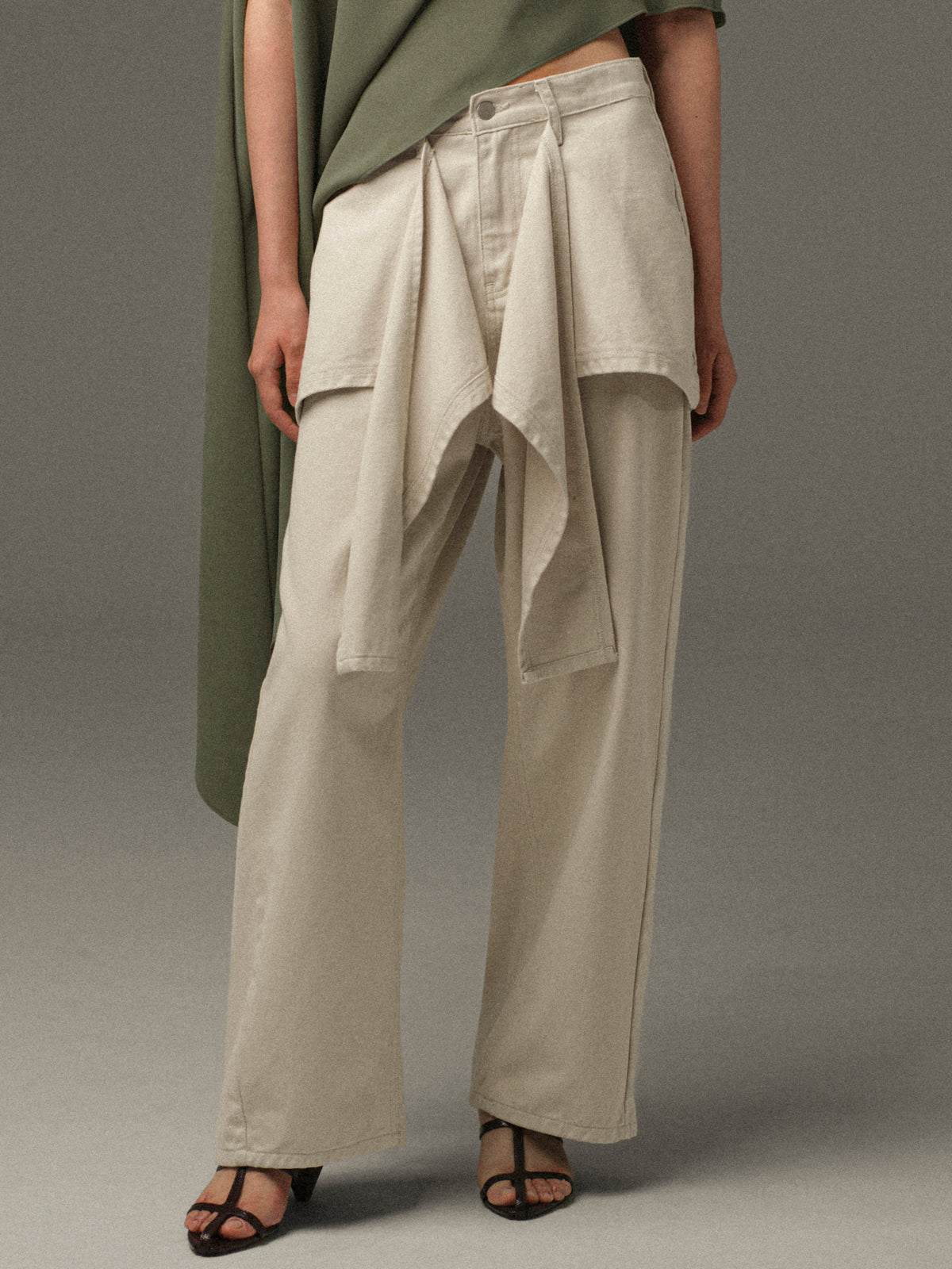 Pleno Wrap Panel Jeans, Beige