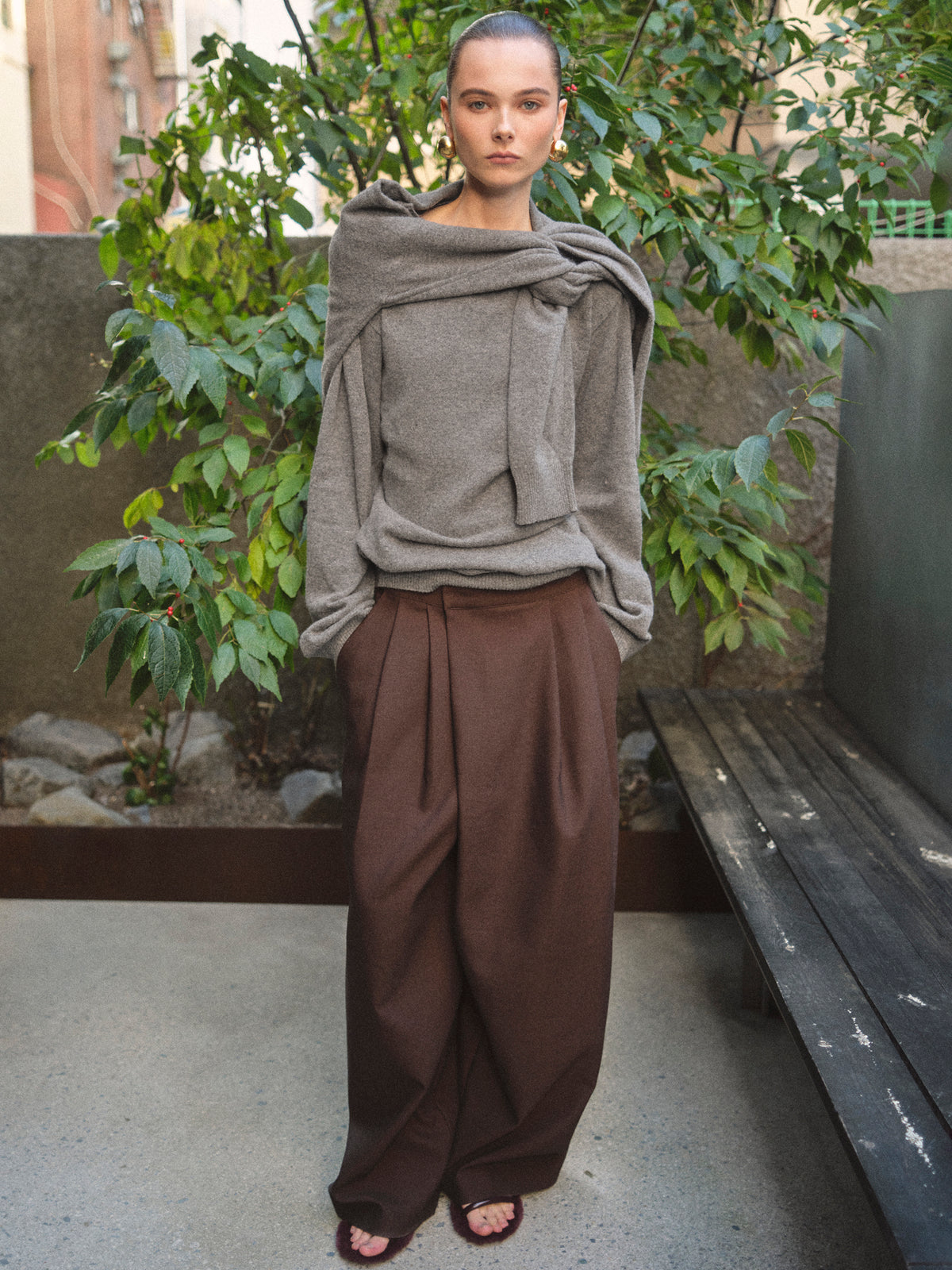 Leiko Pleated Trousers, Brown