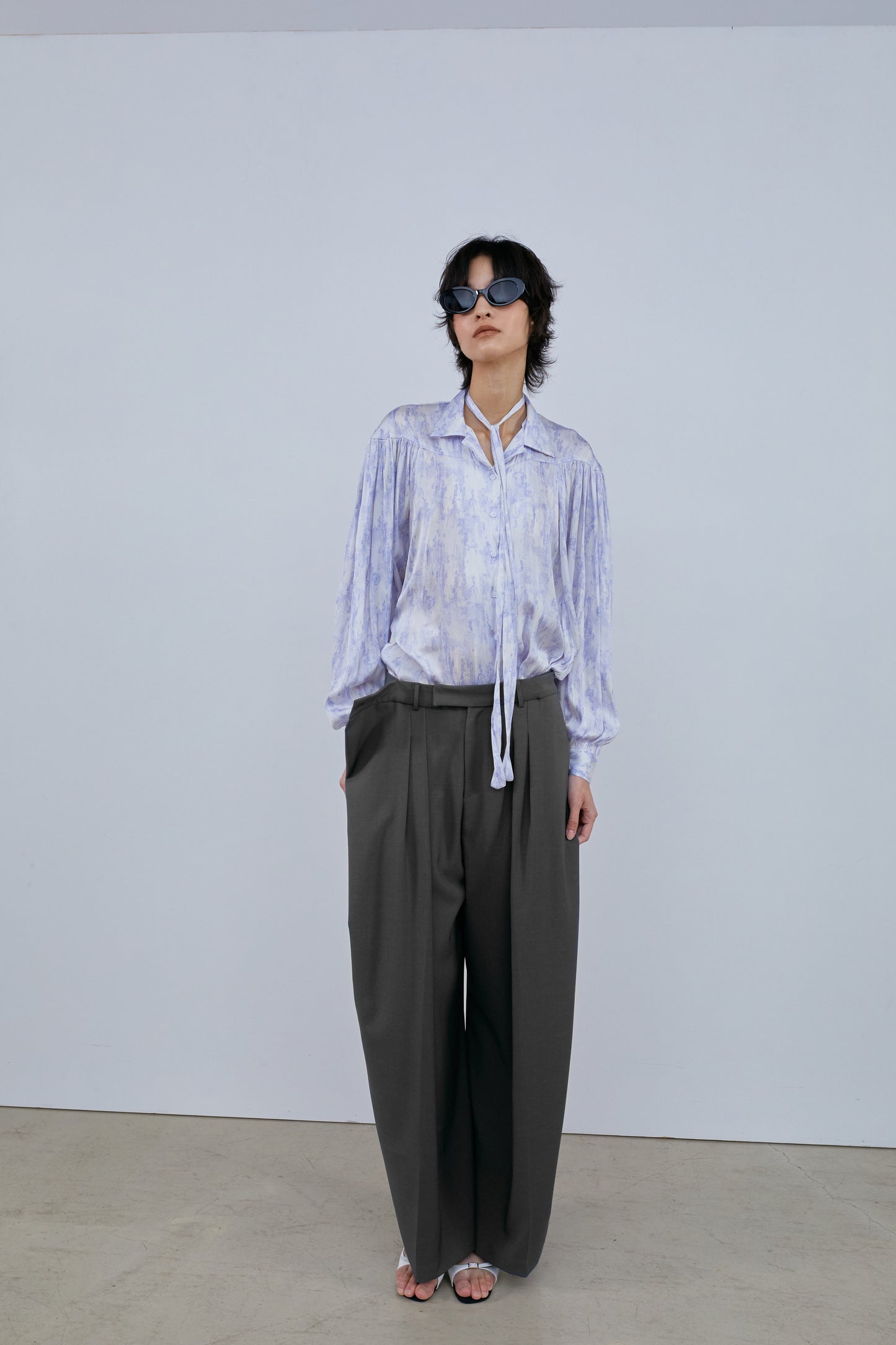Pleated Wide Trousers, Grey
