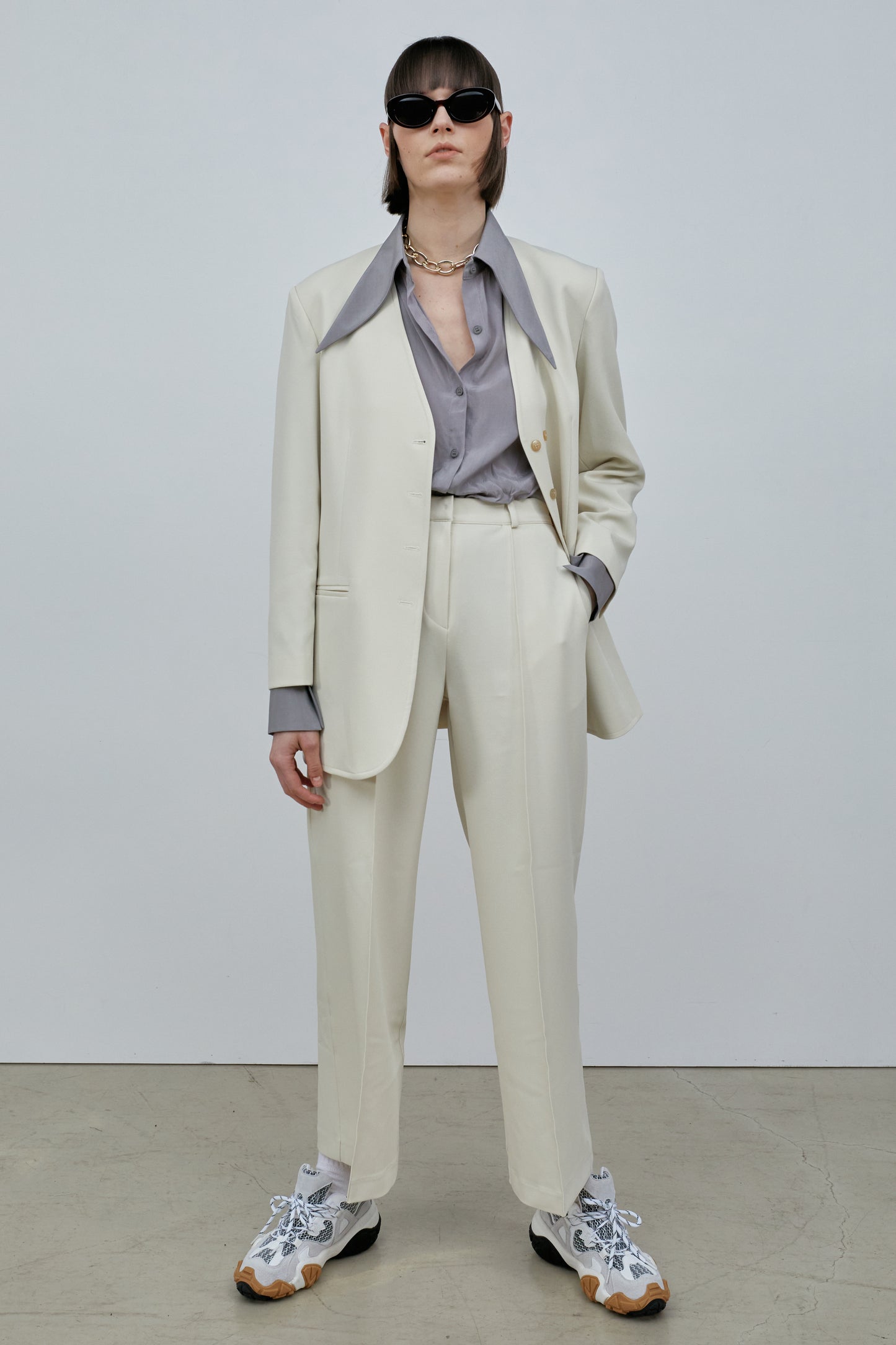 Suit Pants With Darts, Cream