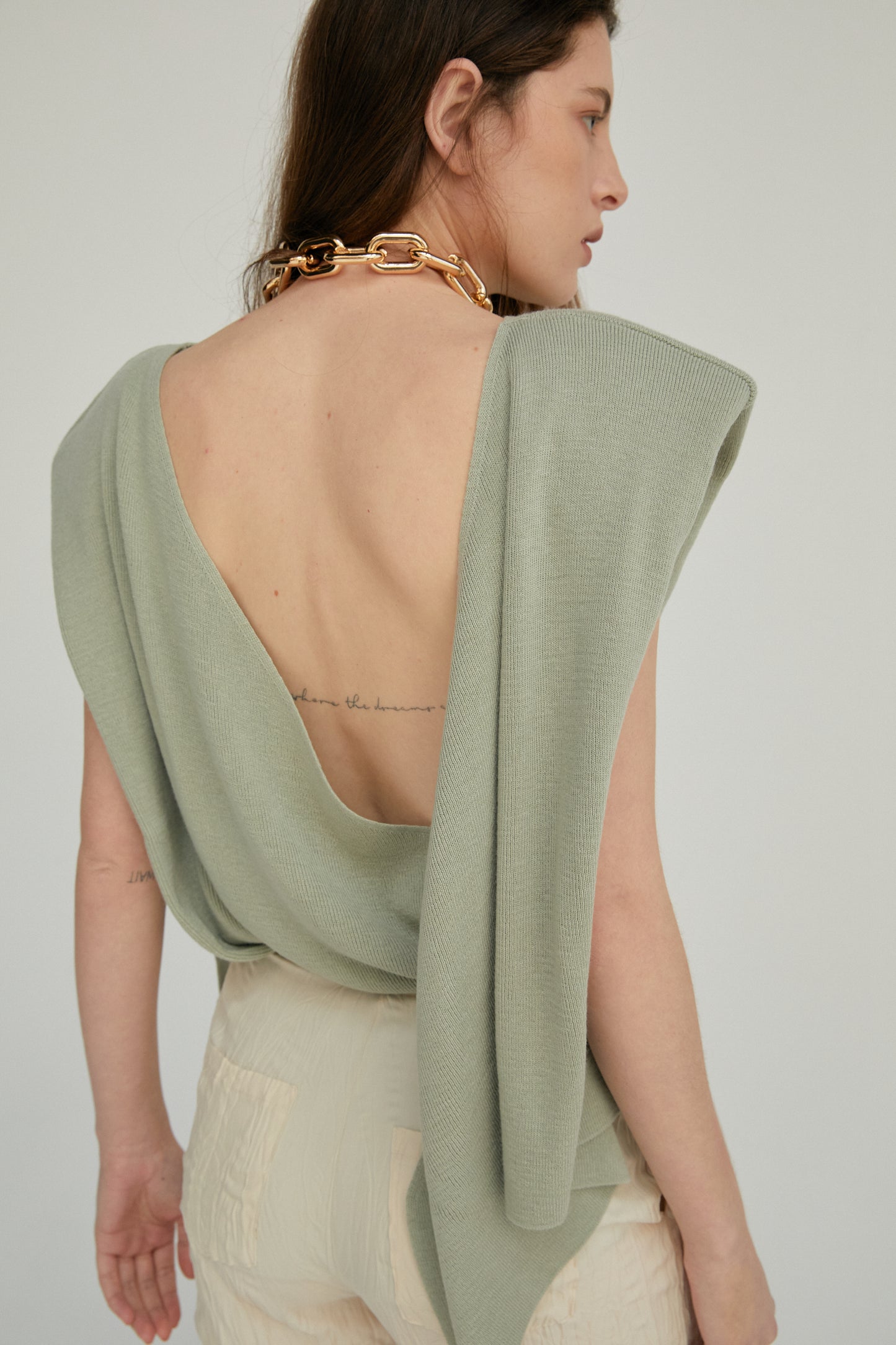 Padded Shoulder Backless Knit, Khaki Green