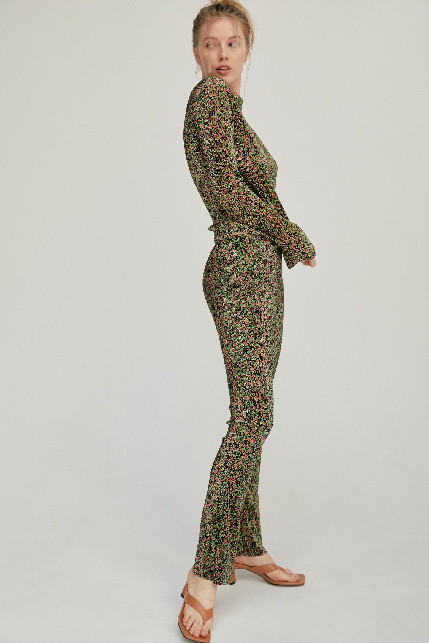 Seamless Pleated Pants, Floral