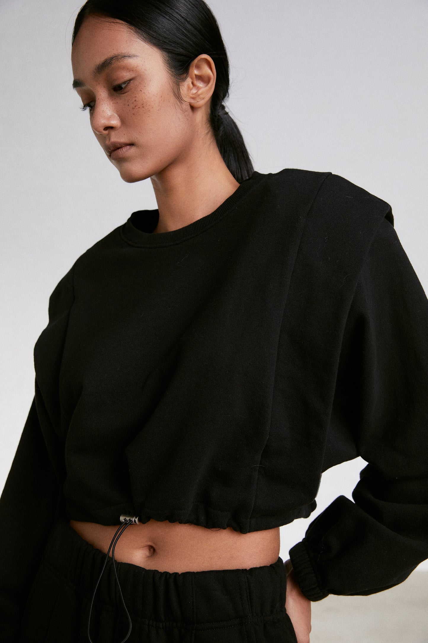 Padded Shoulder Cropped Sweatshirt, Black