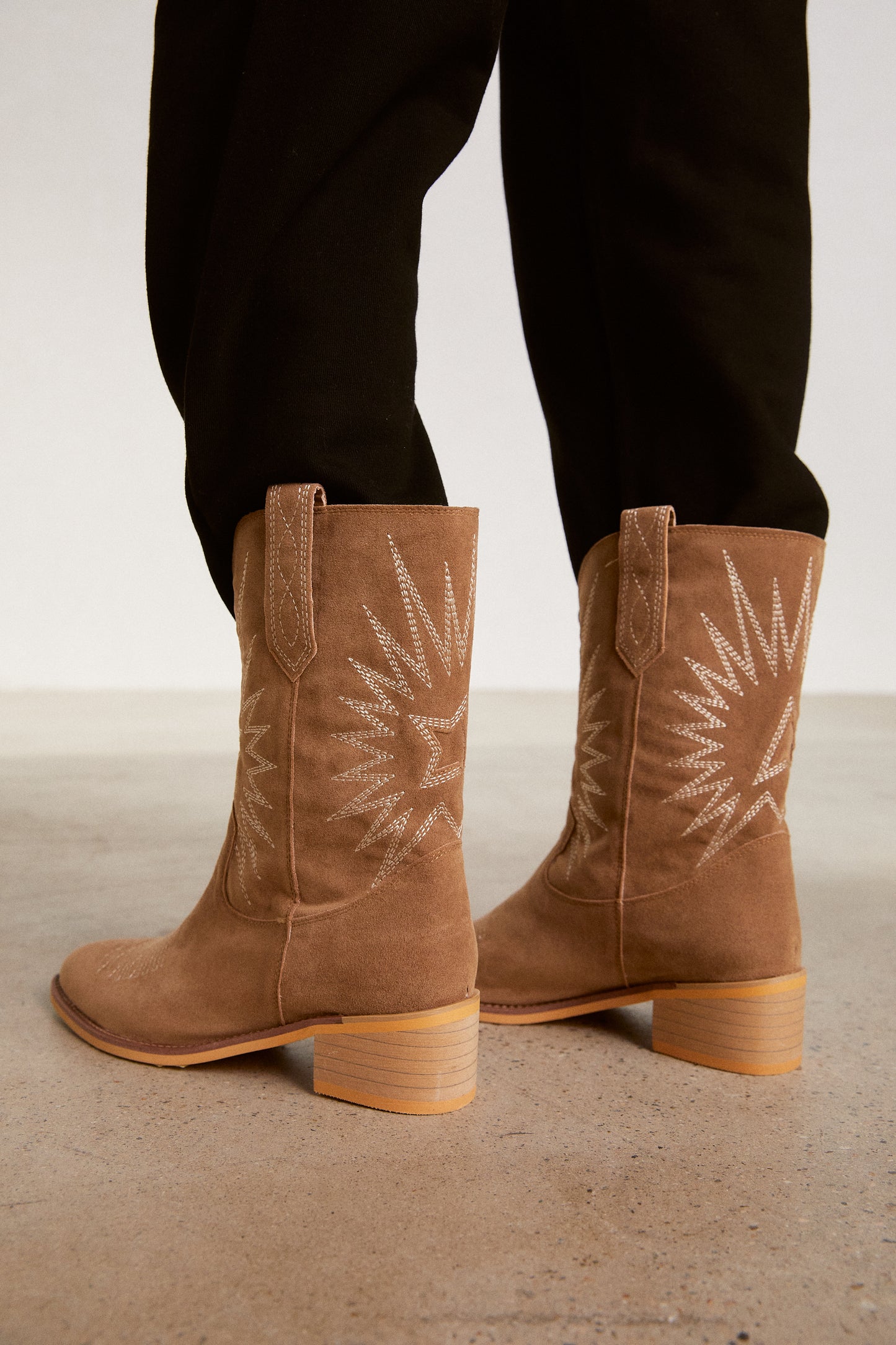 Vegan Suede Western Boots, Camel Brown