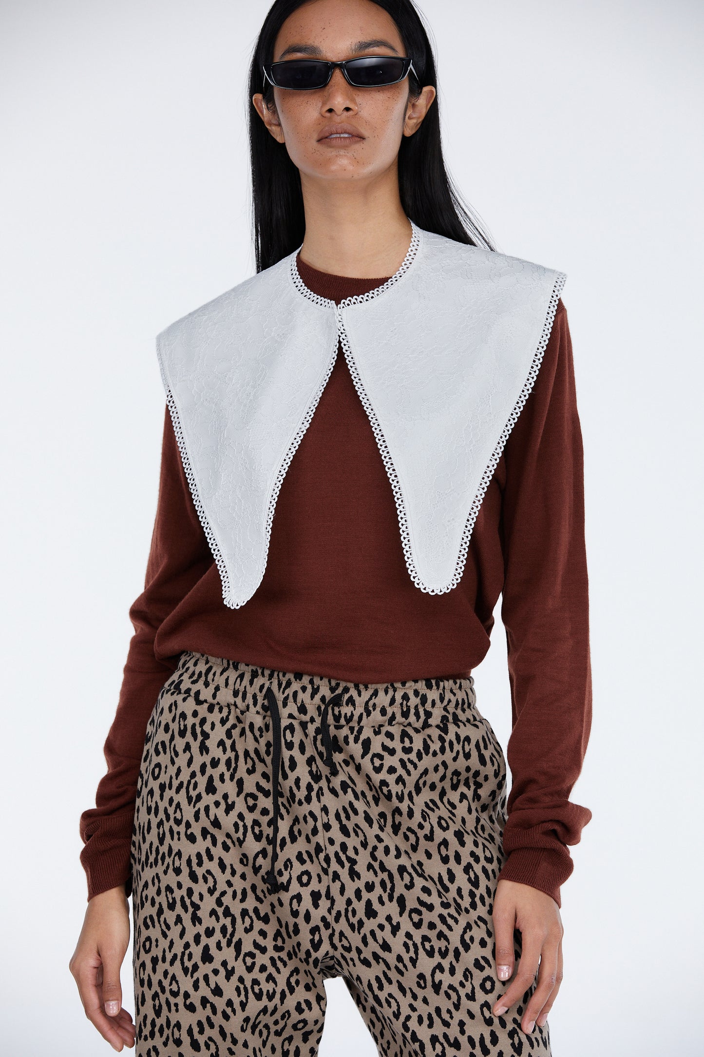 Lace Collar Fine Knit Top, Maroon