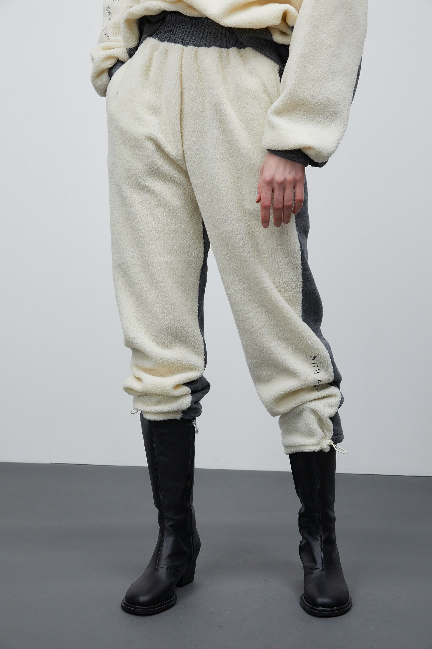 Embroidered Lettering Shearling Sweatpants, Cream & Grey