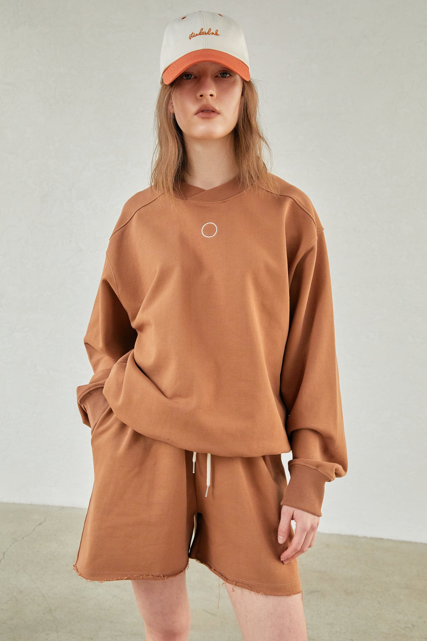 Circle Sweatshirt, Camel Brown
